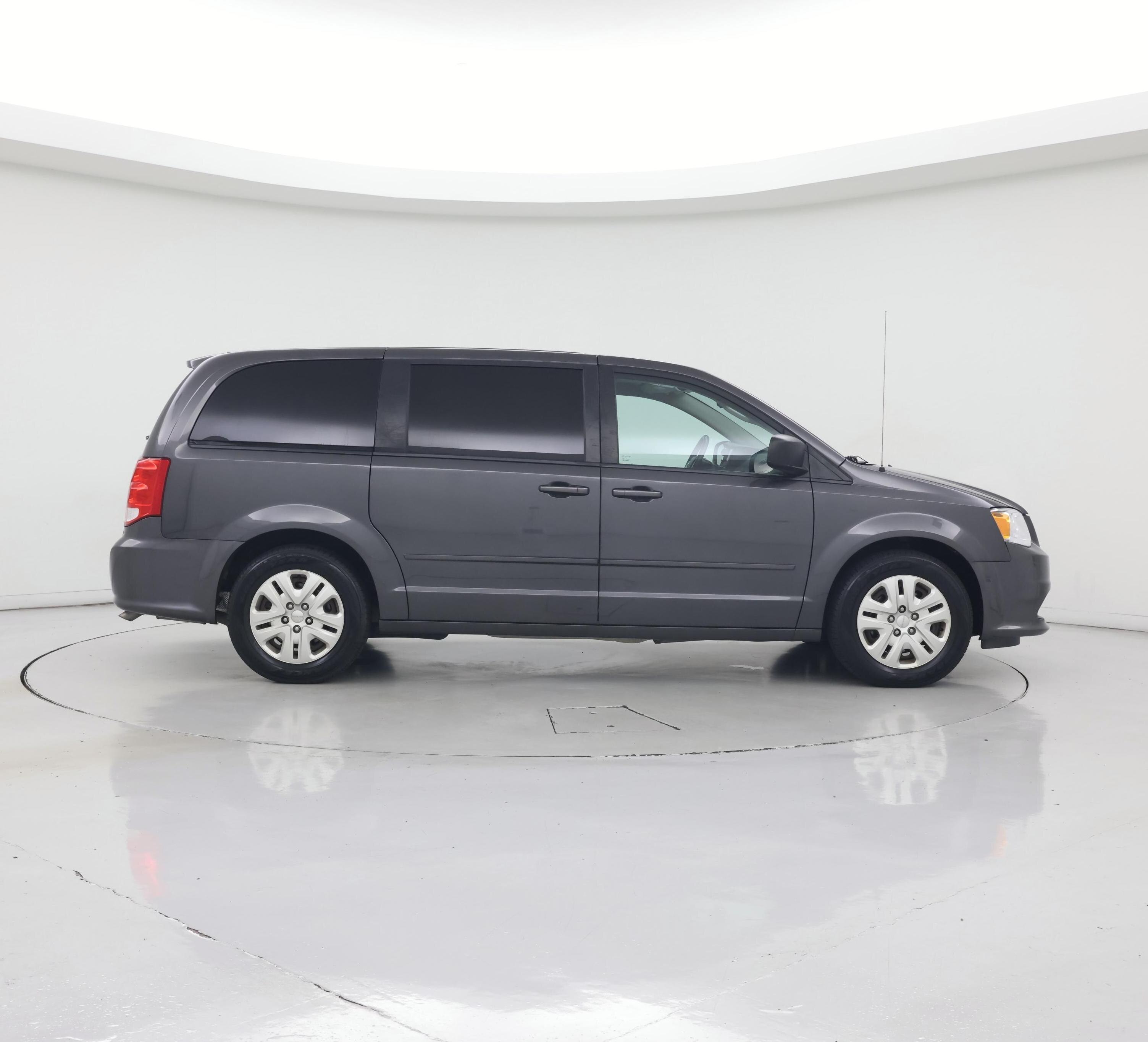 Thumbnail: 2017 Dodge Grand Caravan - 7