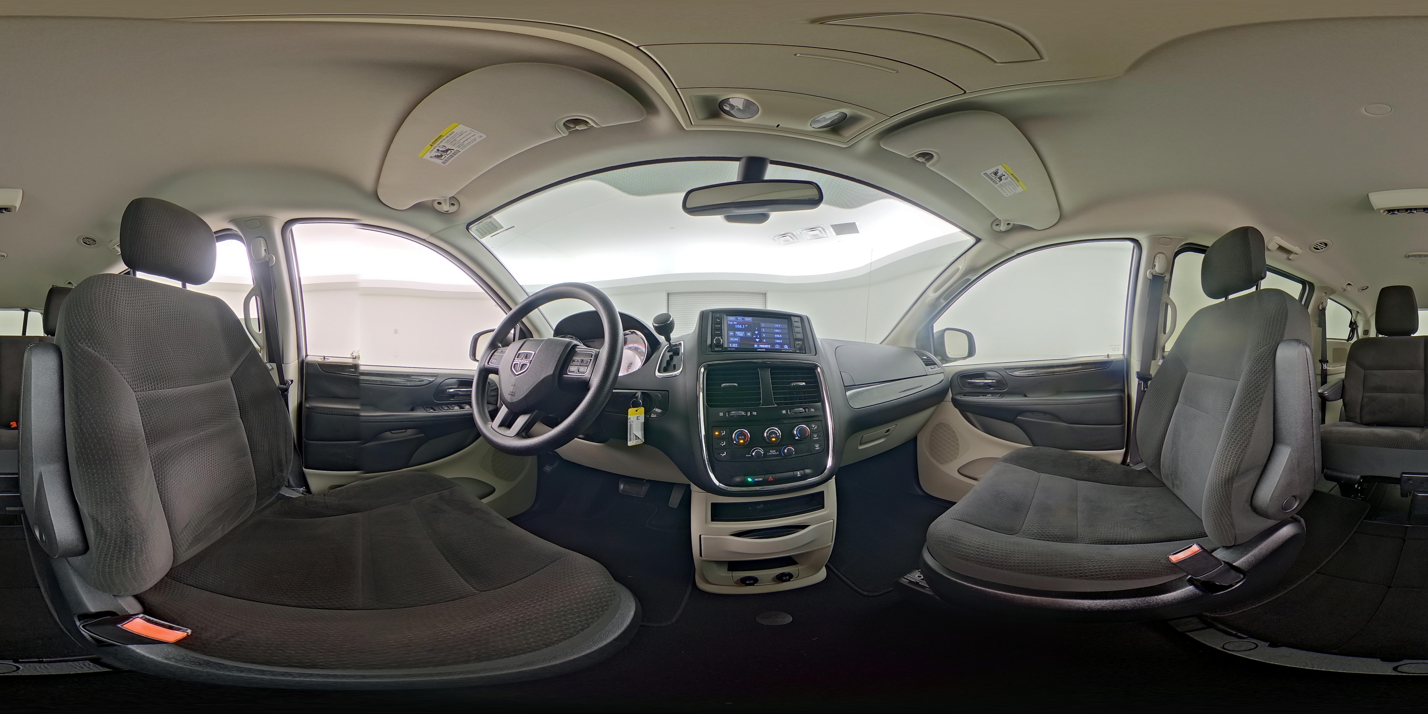 2018 Dodge Grand Caravan SE - Photo 26
