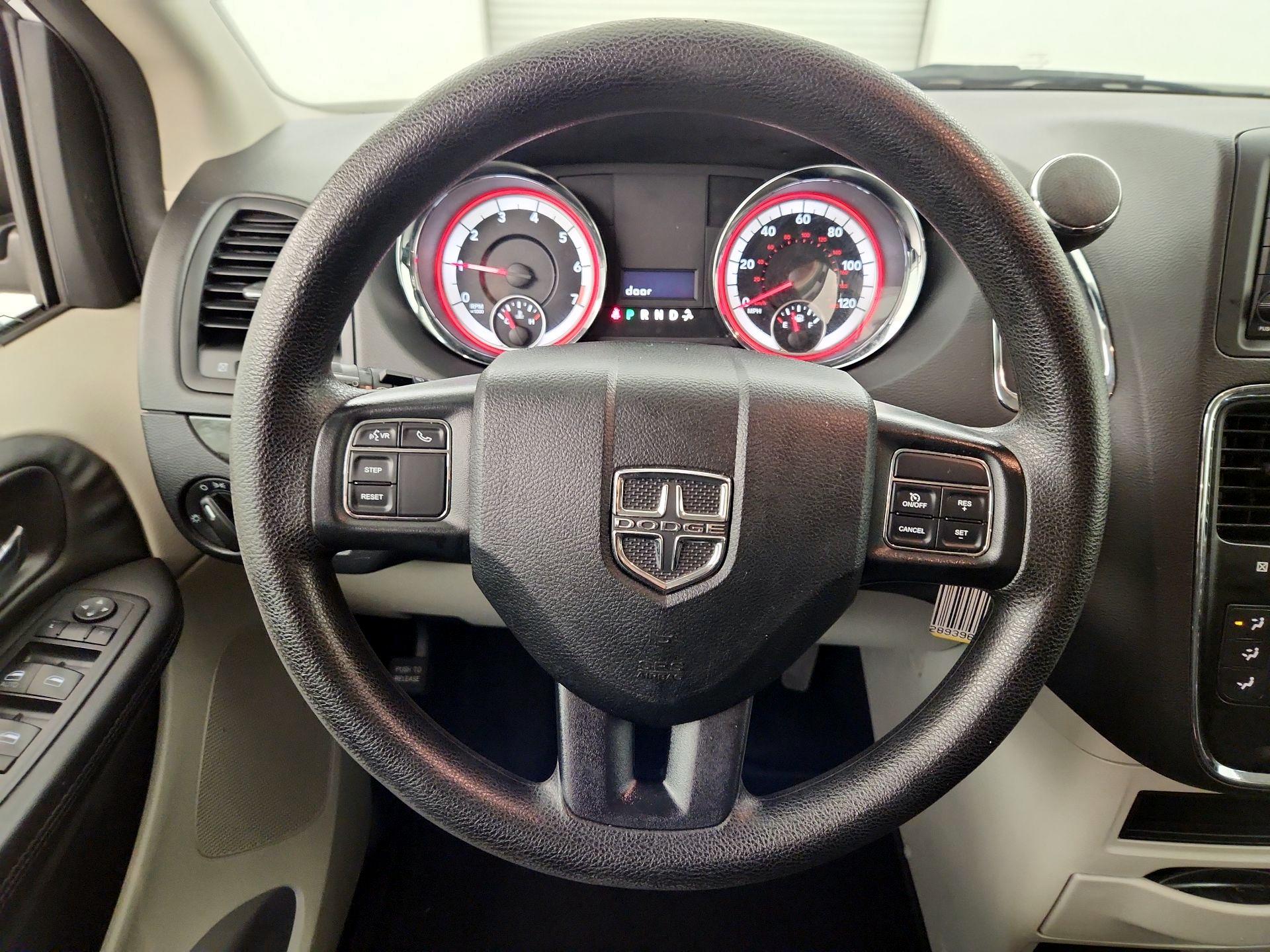 Thumbnail: 2018 Dodge Grand Caravan - 10