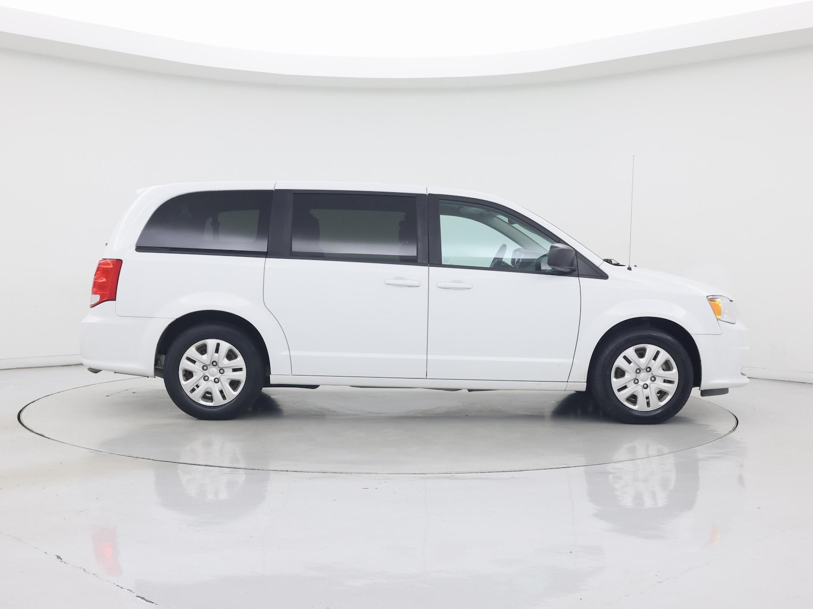 2018 Dodge Grand Caravan SE - Photo 8