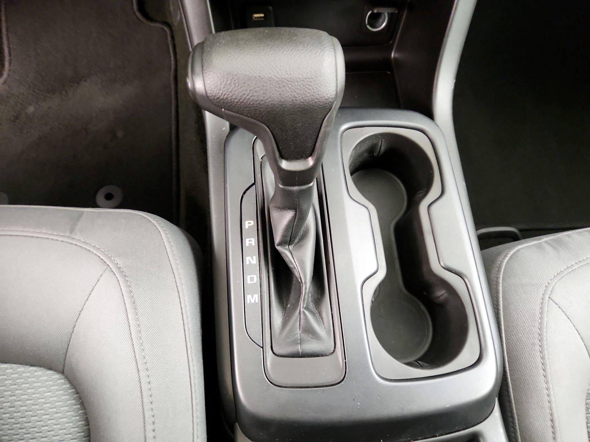Thumbnail: 2016 Chevrolet Colorado - 17