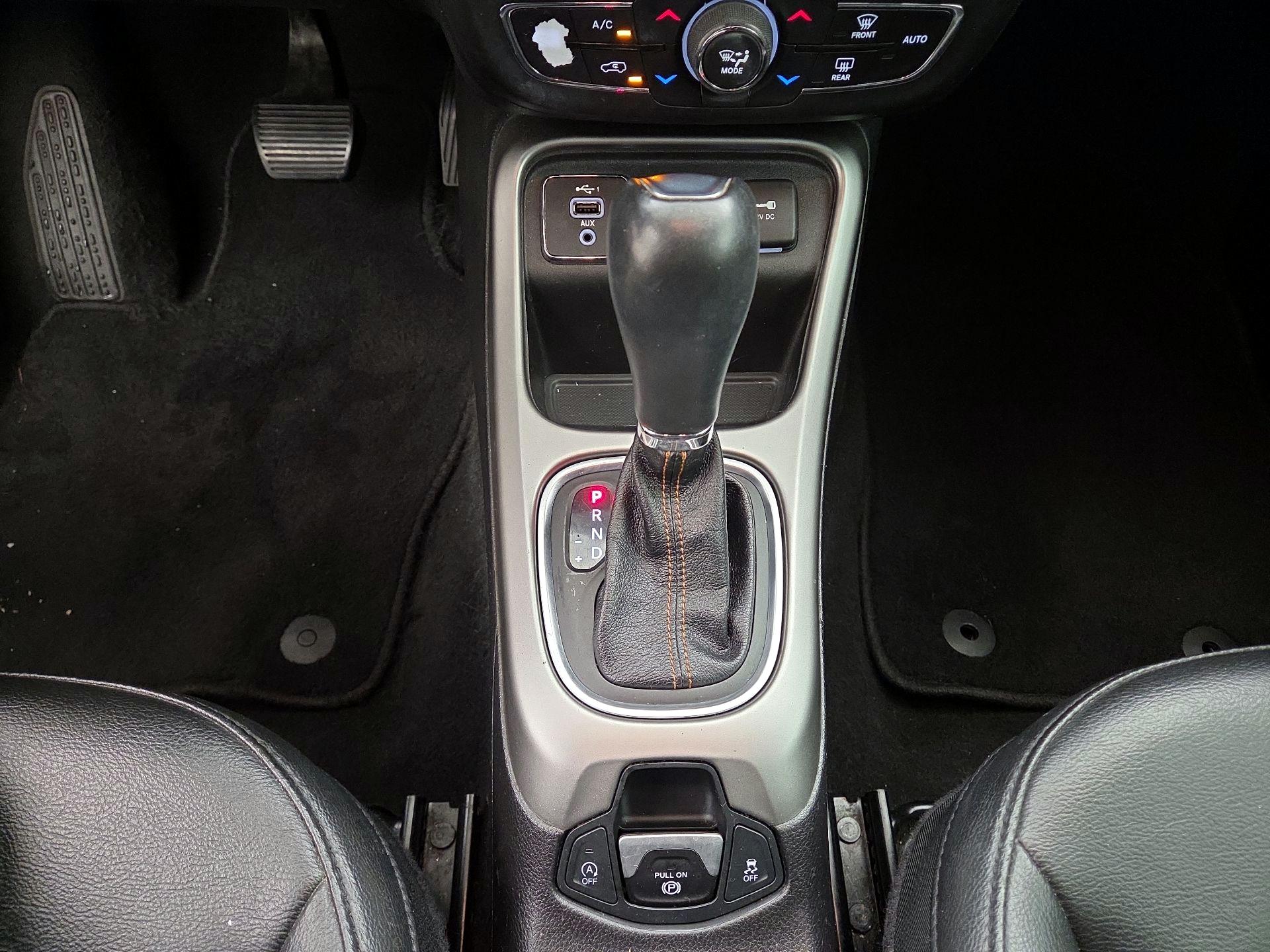 Thumbnail: 2020 Jeep Compass - 17