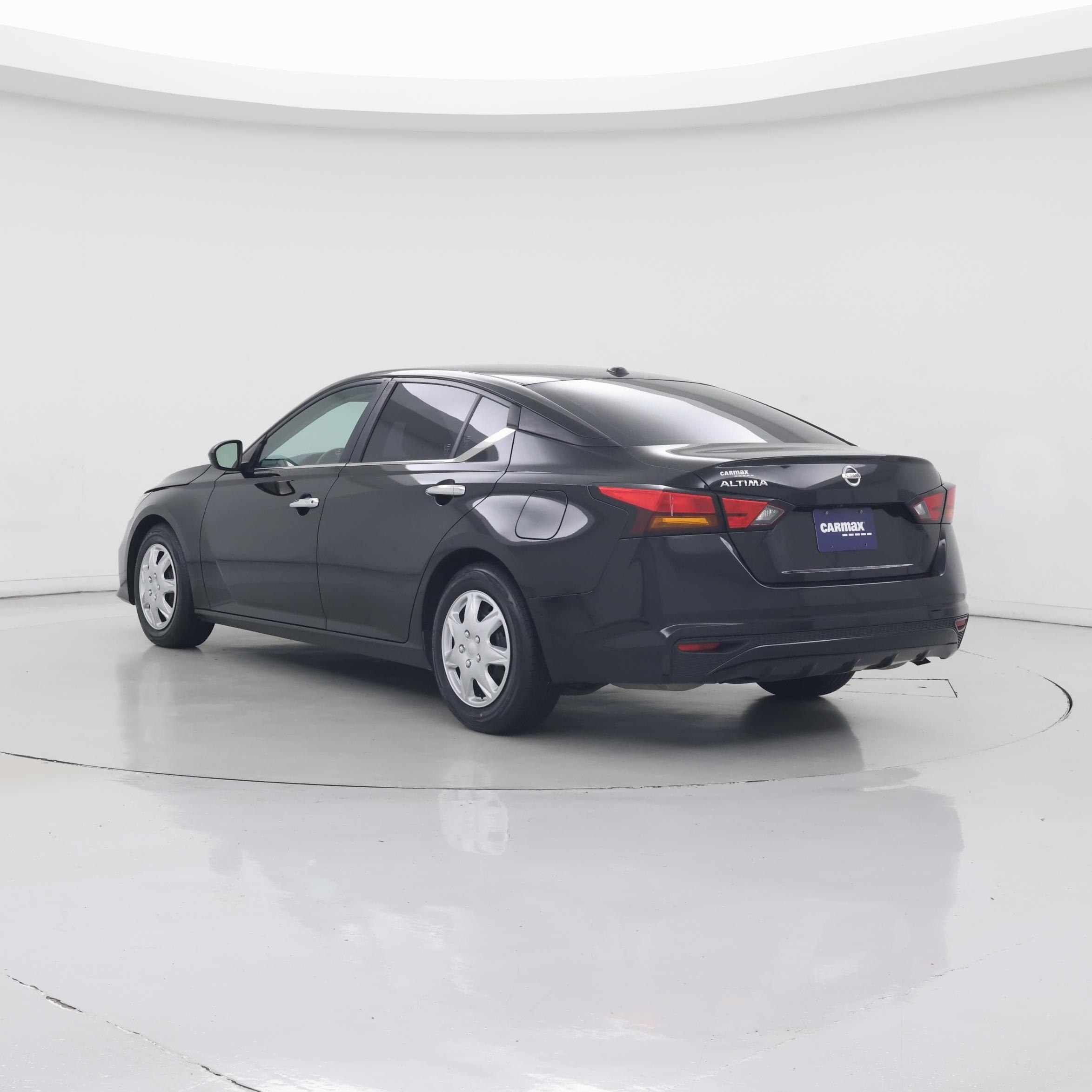 Thumbnail: 2020 Nissan Altima - 2