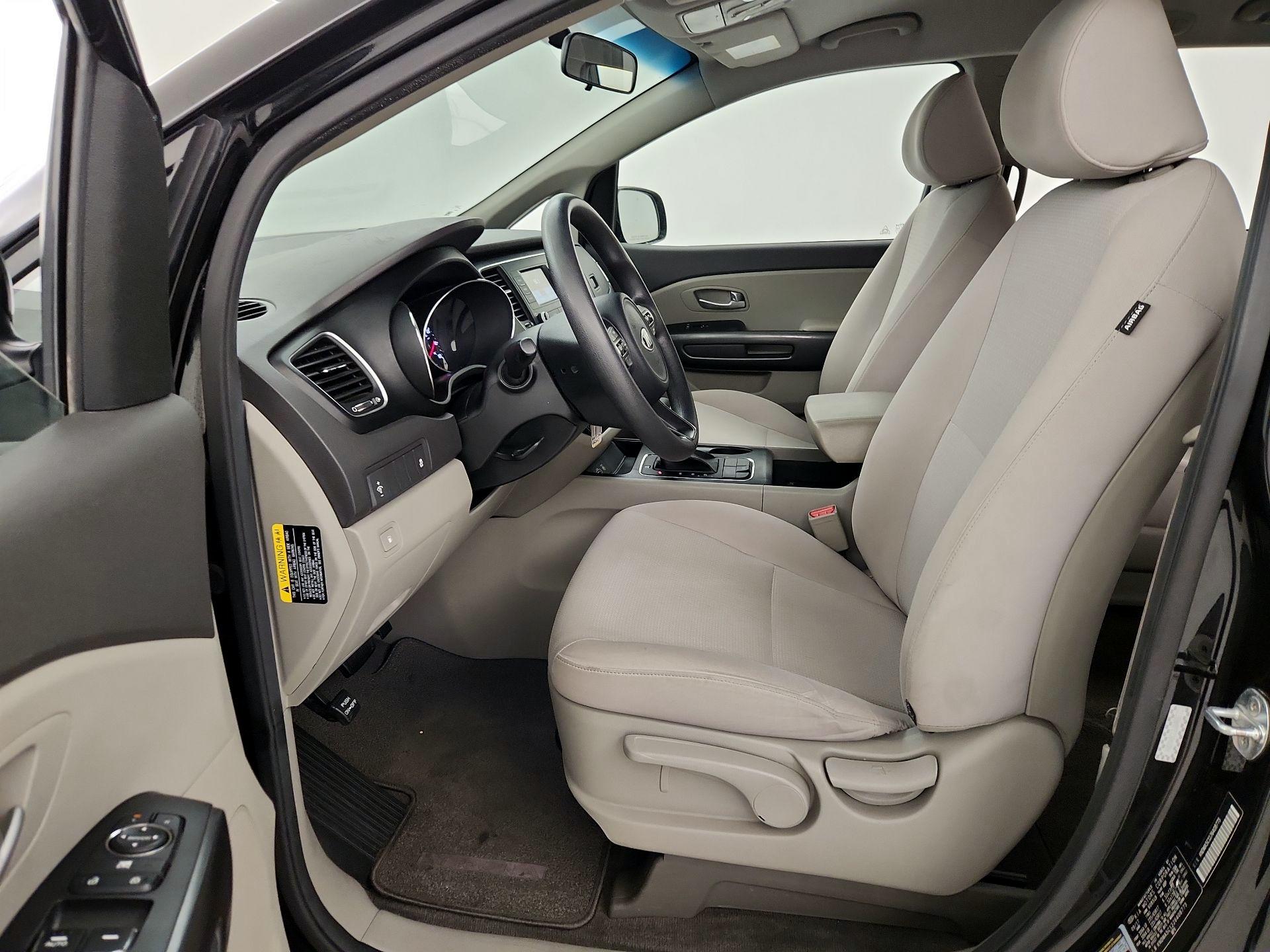 Thumbnail: 2018 Kia Sedona - 11