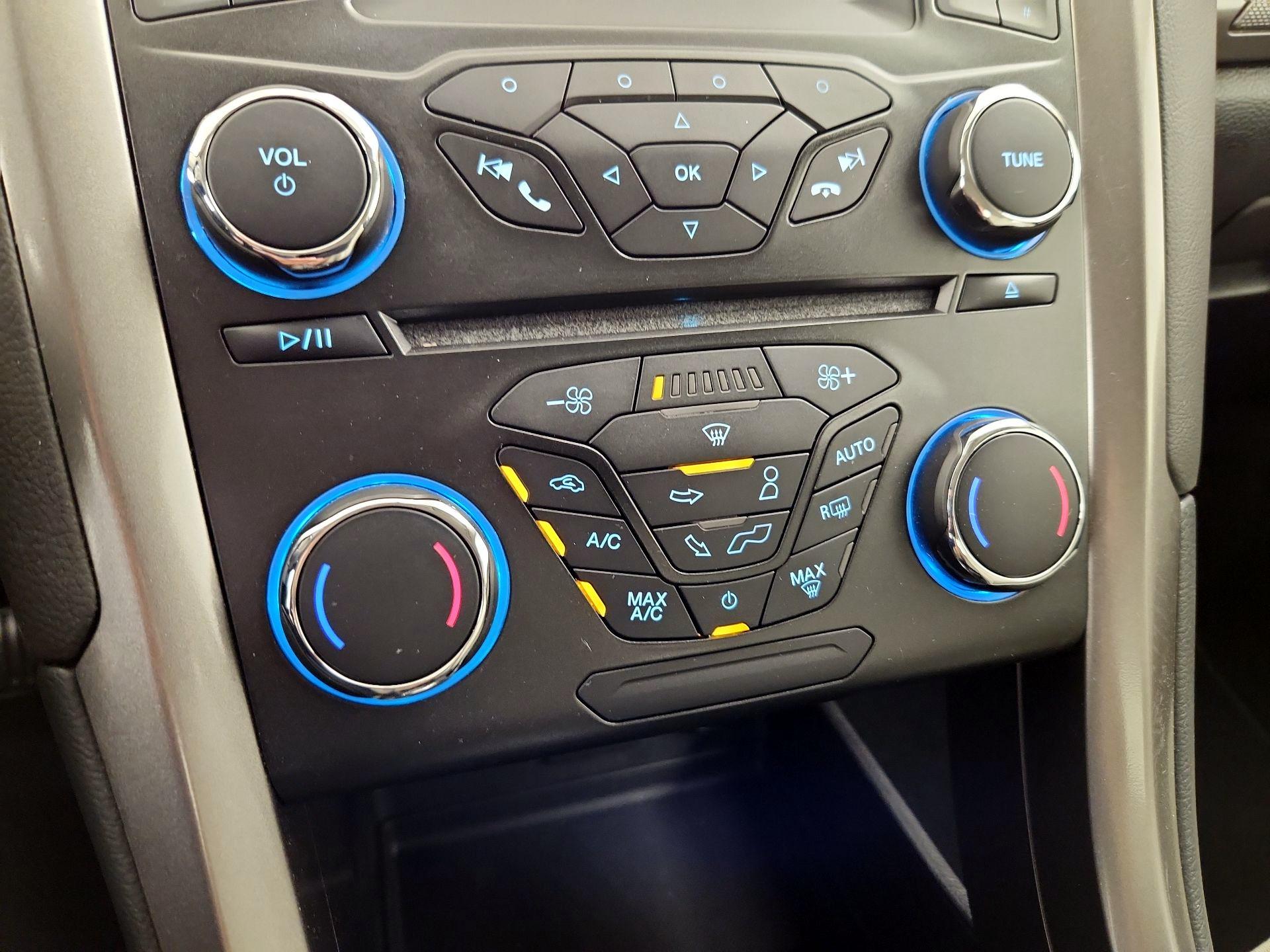 Thumbnail: 2018 Ford Fusion - 16