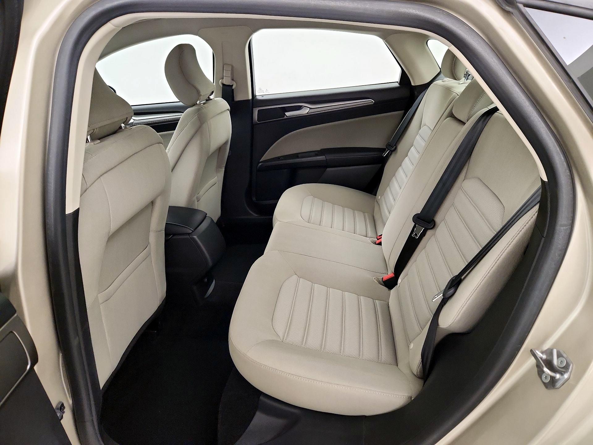 Thumbnail: 2018 Ford Fusion - 19