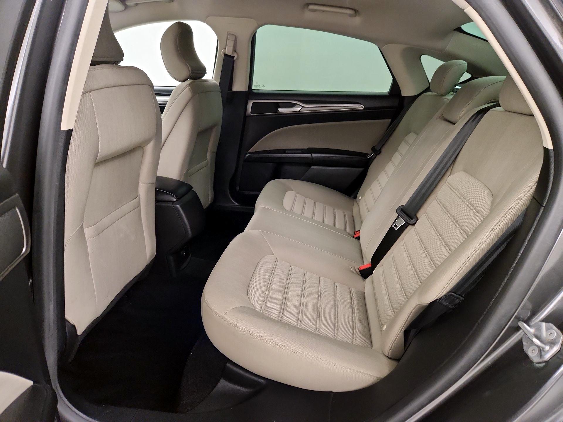 Thumbnail: 2018 Ford Fusion - 19