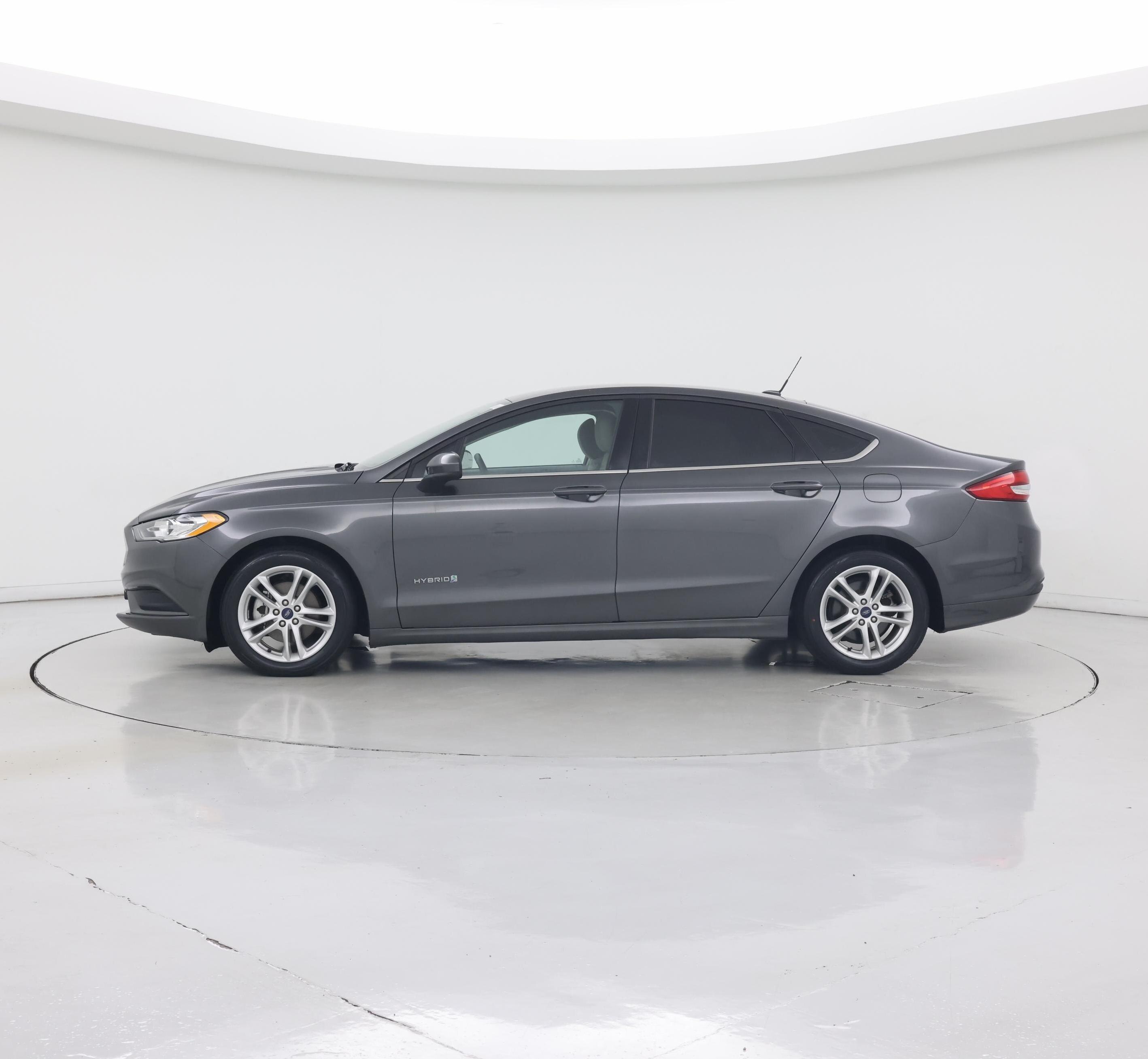 Thumbnail: 2018 Ford Fusion - 3