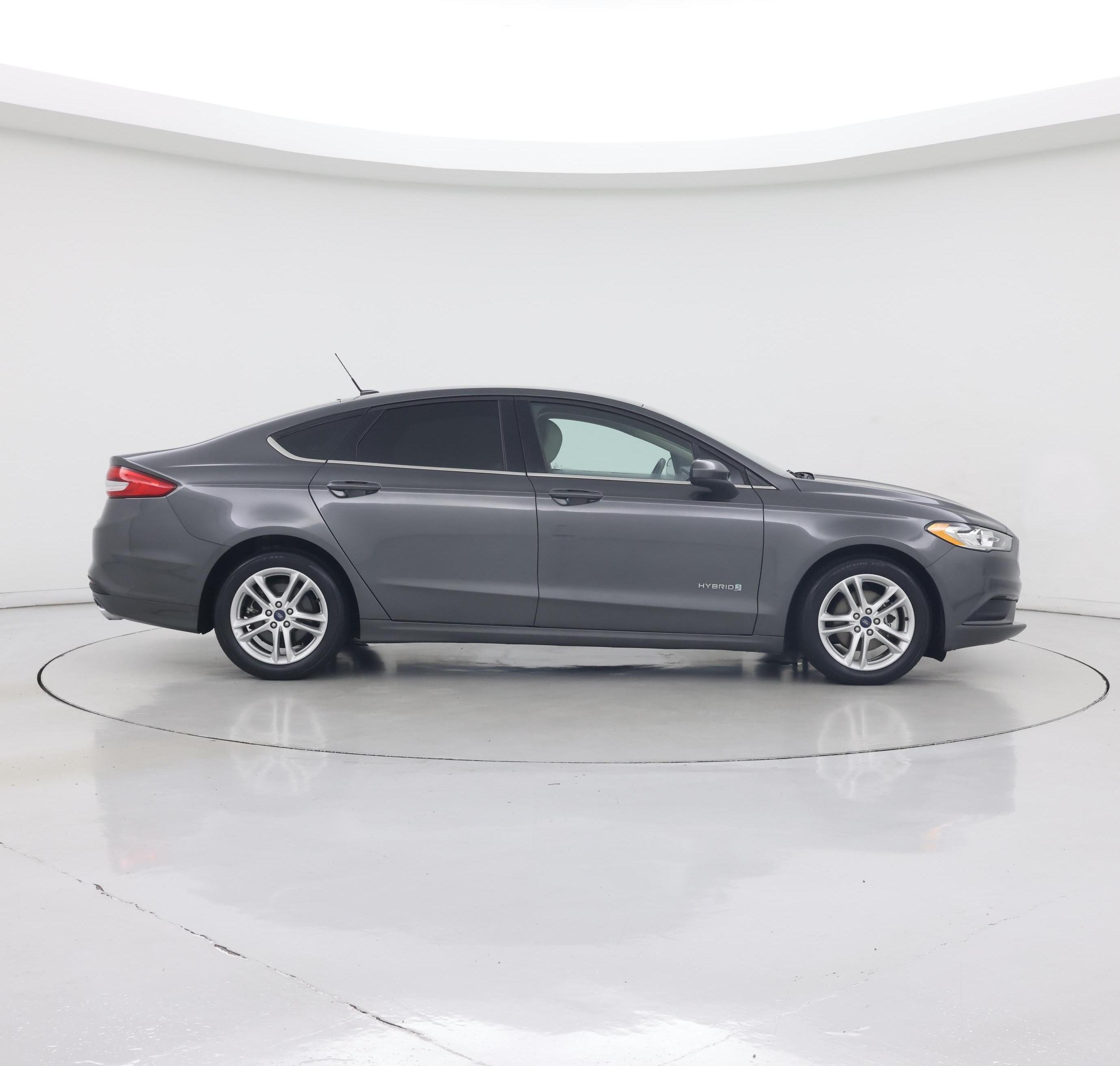Thumbnail: 2018 Ford Fusion - 7
