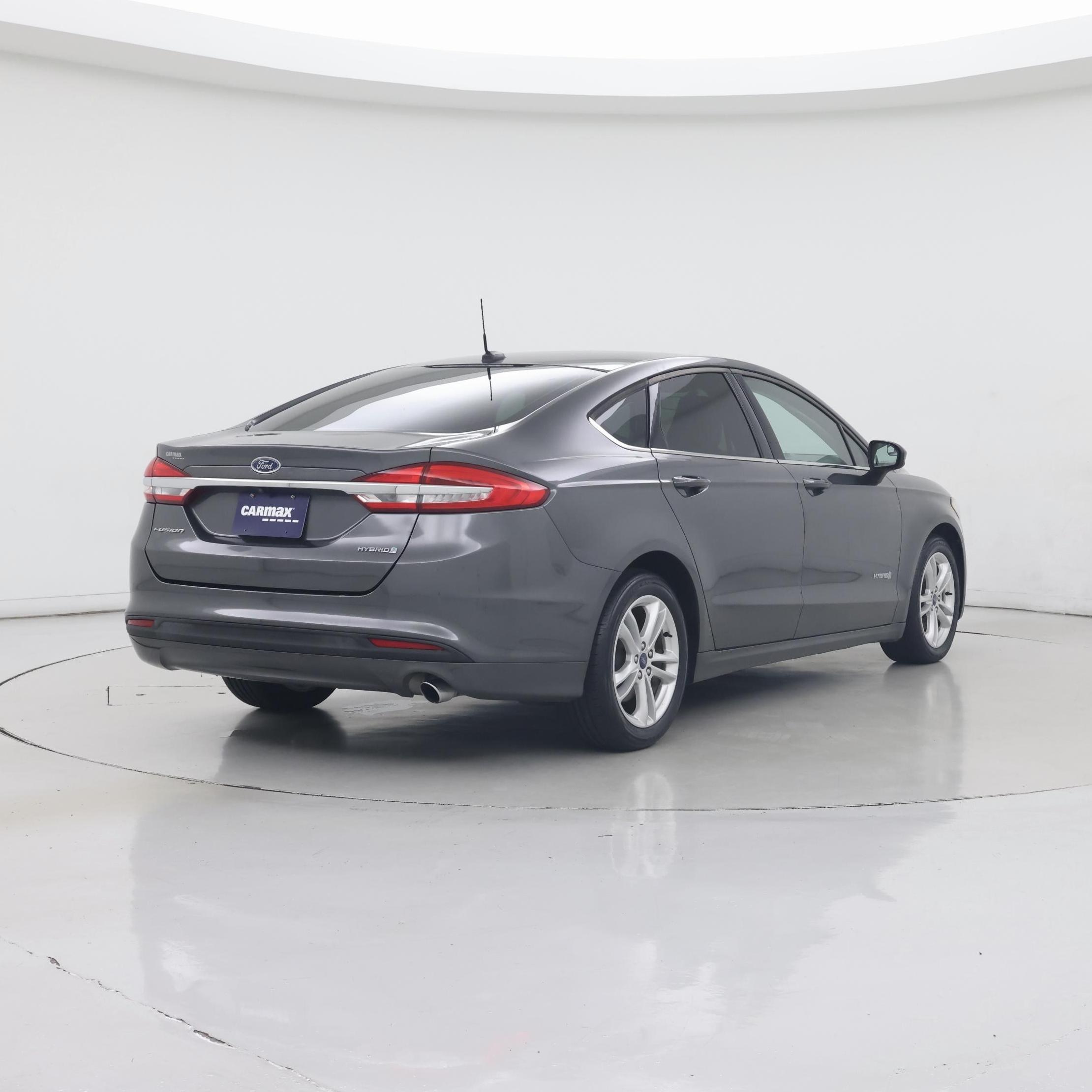 Thumbnail: 2018 Ford Fusion - 8