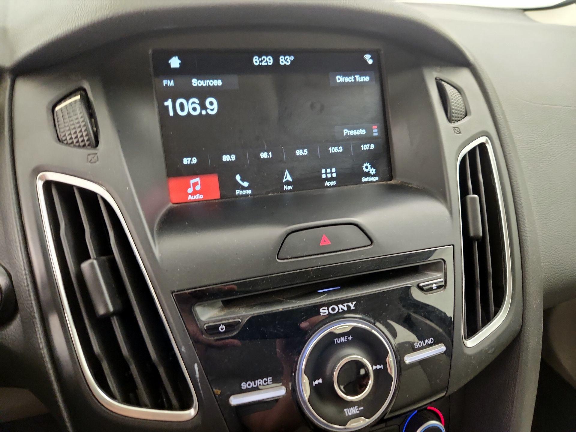 Thumbnail: 2018 Ford Focus - 16