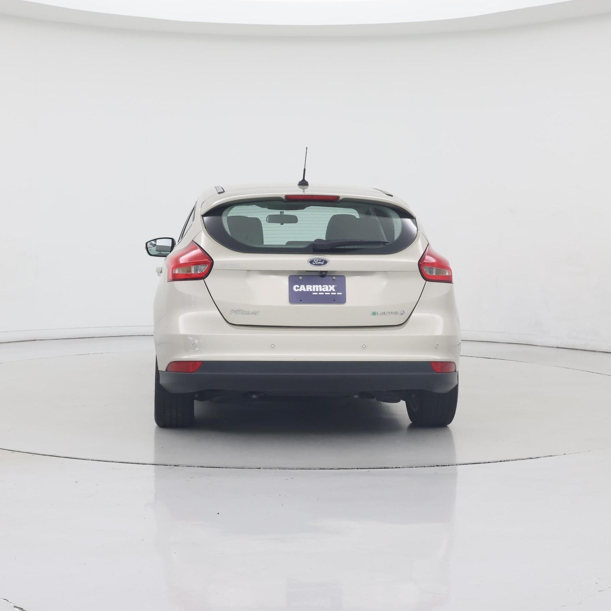 Thumbnail: 2018 Ford Focus - 6