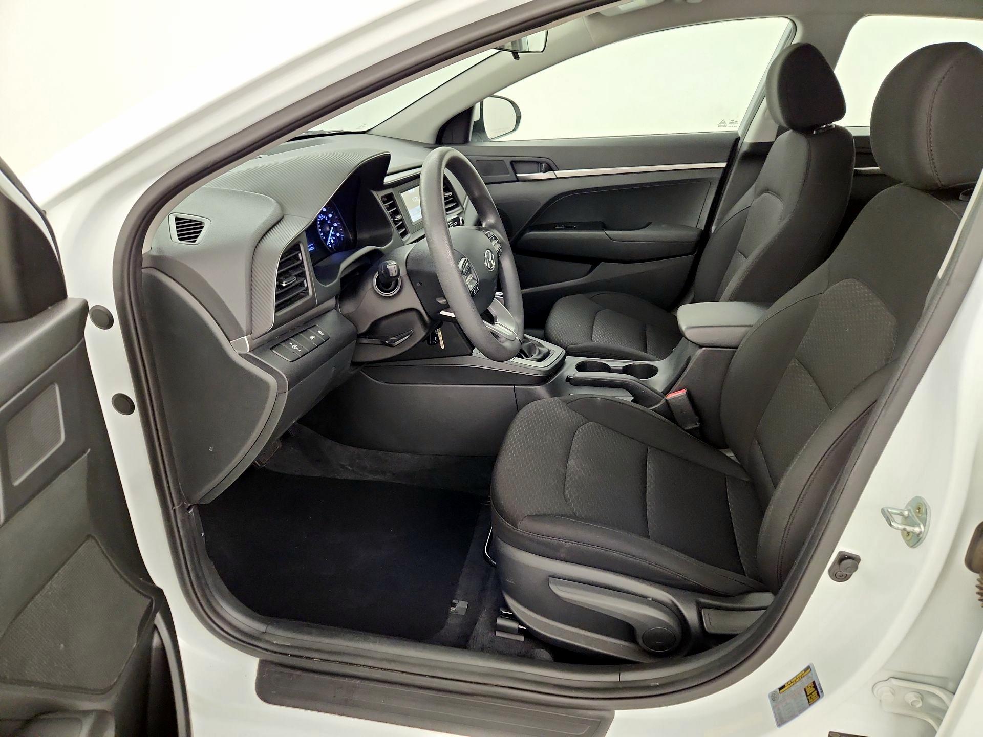 Thumbnail: 2020 Hyundai Elantra - 11