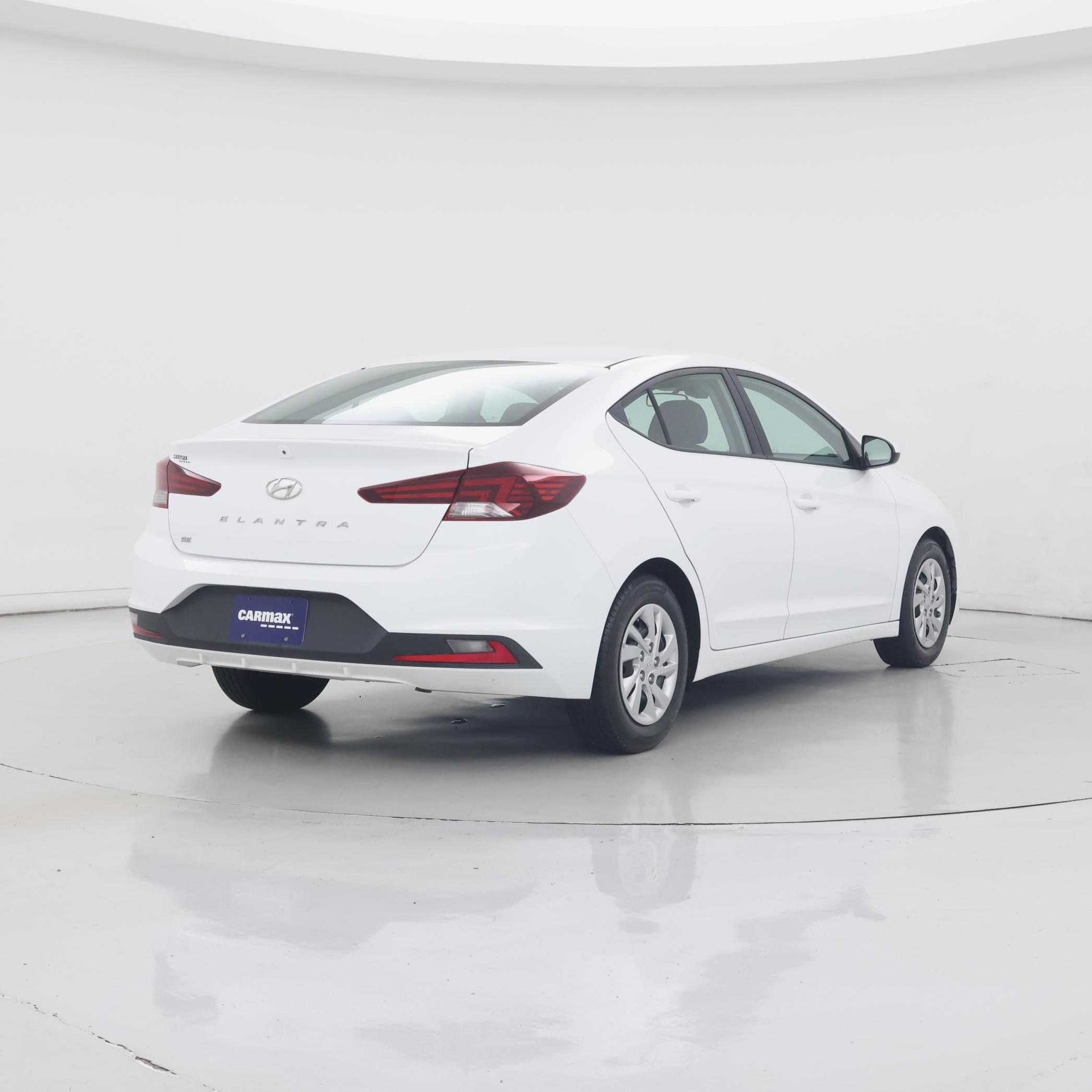 Thumbnail: 2020 Hyundai Elantra - 8