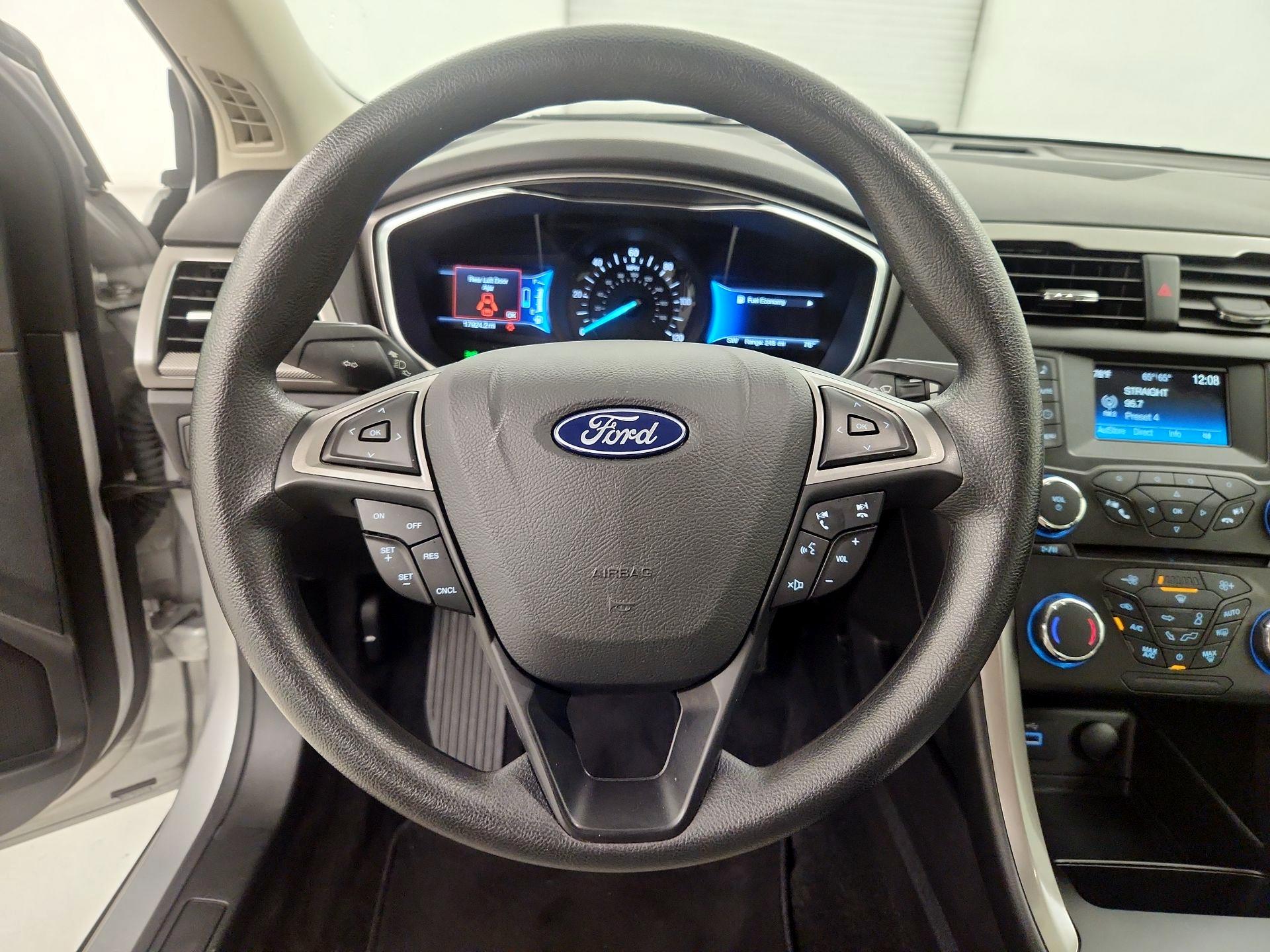 Thumbnail: 2018 Ford Fusion - 10