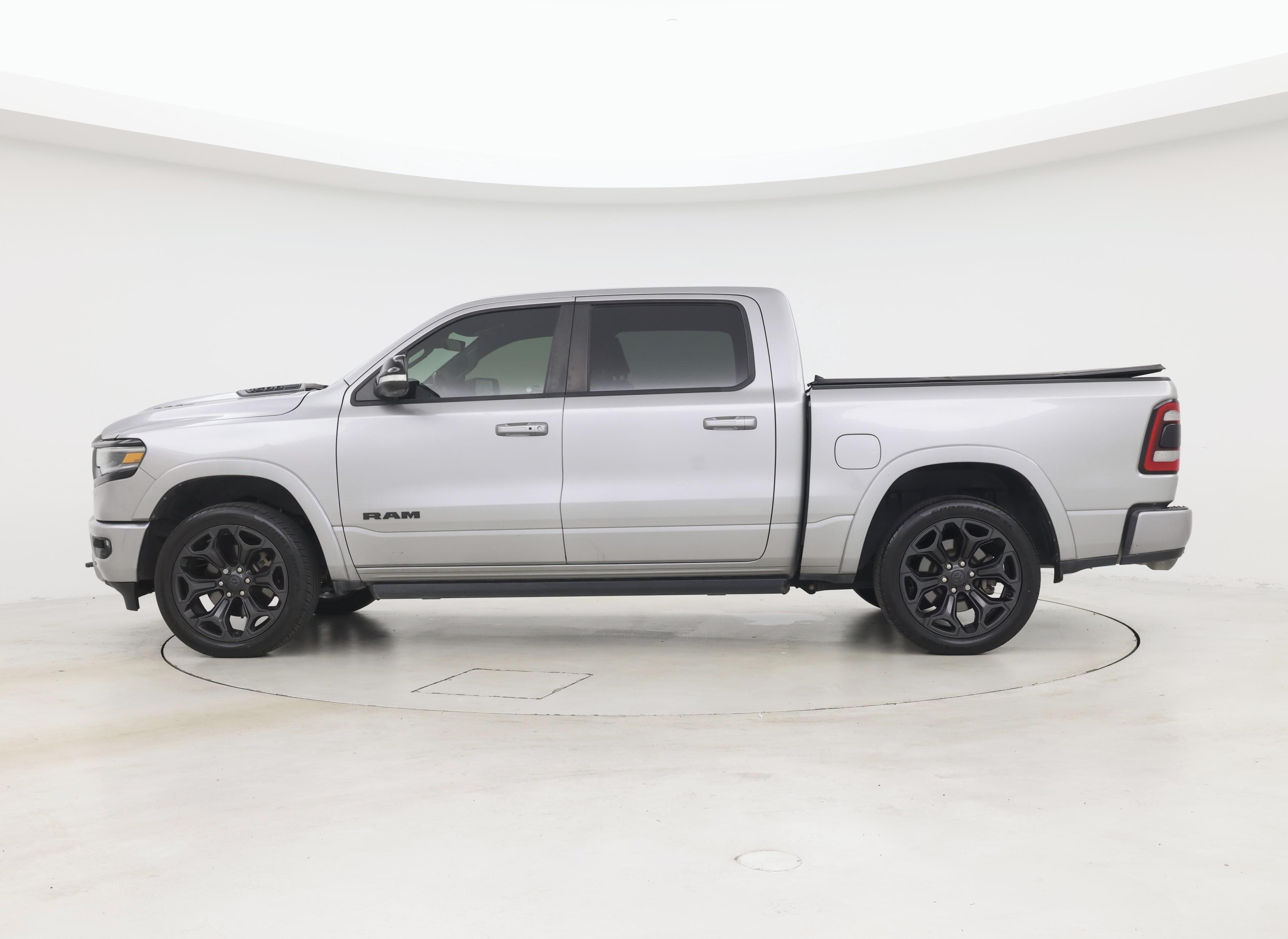 Thumbnail: 2022 RAM 1500 - 3