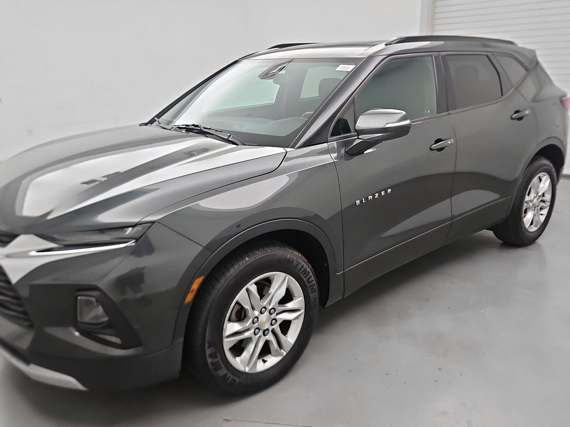Thumbnail: 2020 Chevrolet Blazer - 3