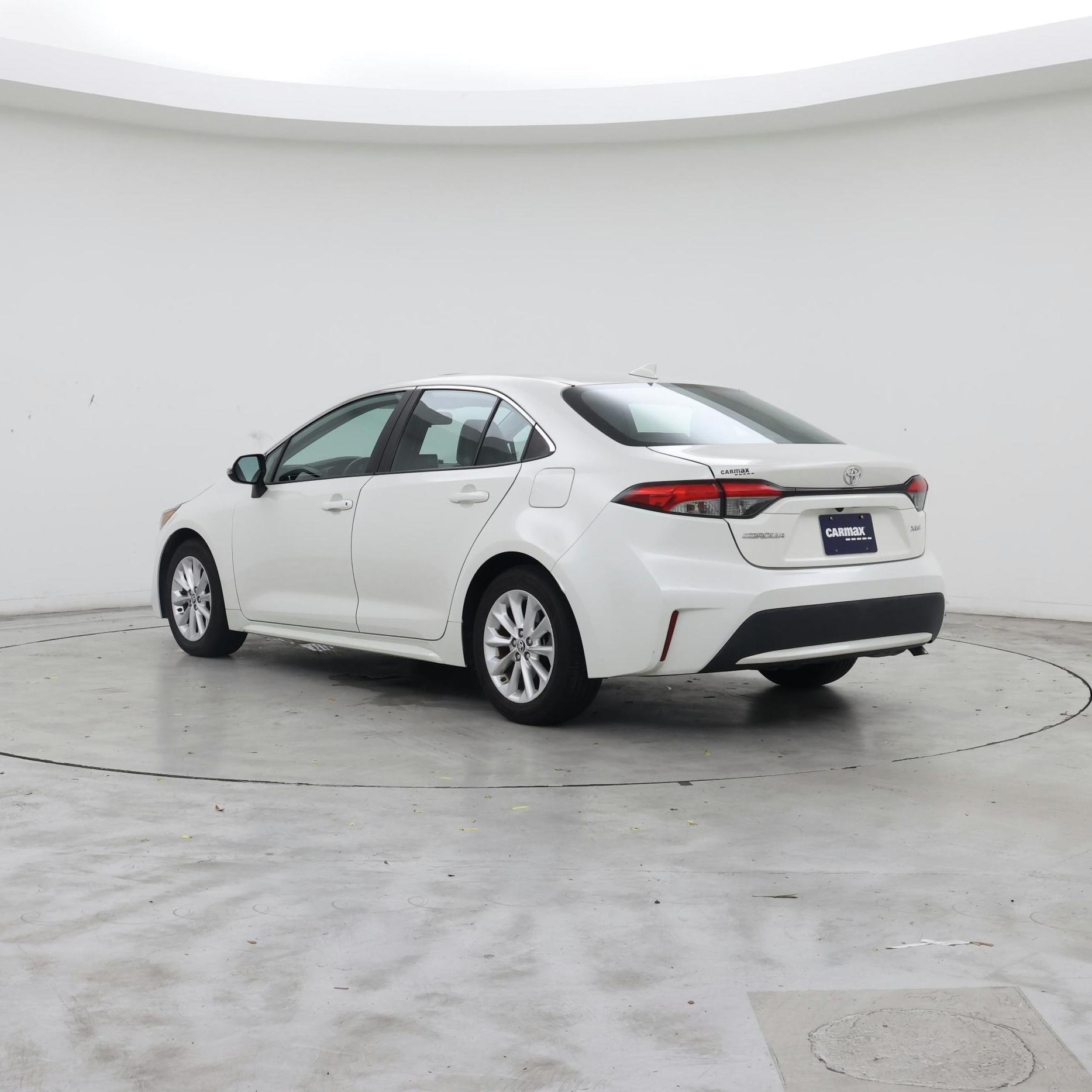 Thumbnail: 2021 Toyota Corolla - 2