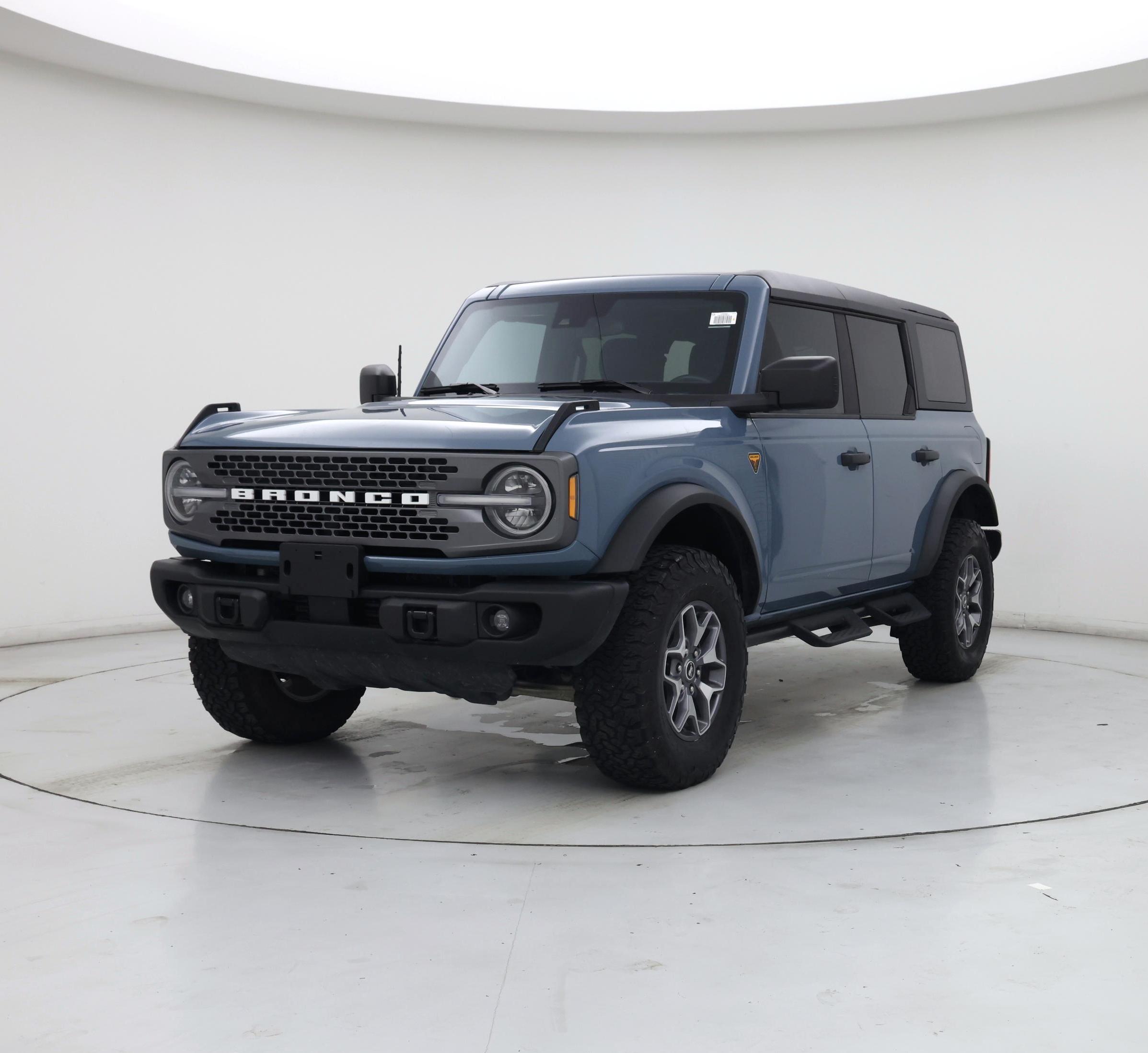 Thumbnail: 2023 Ford Bronco - 4