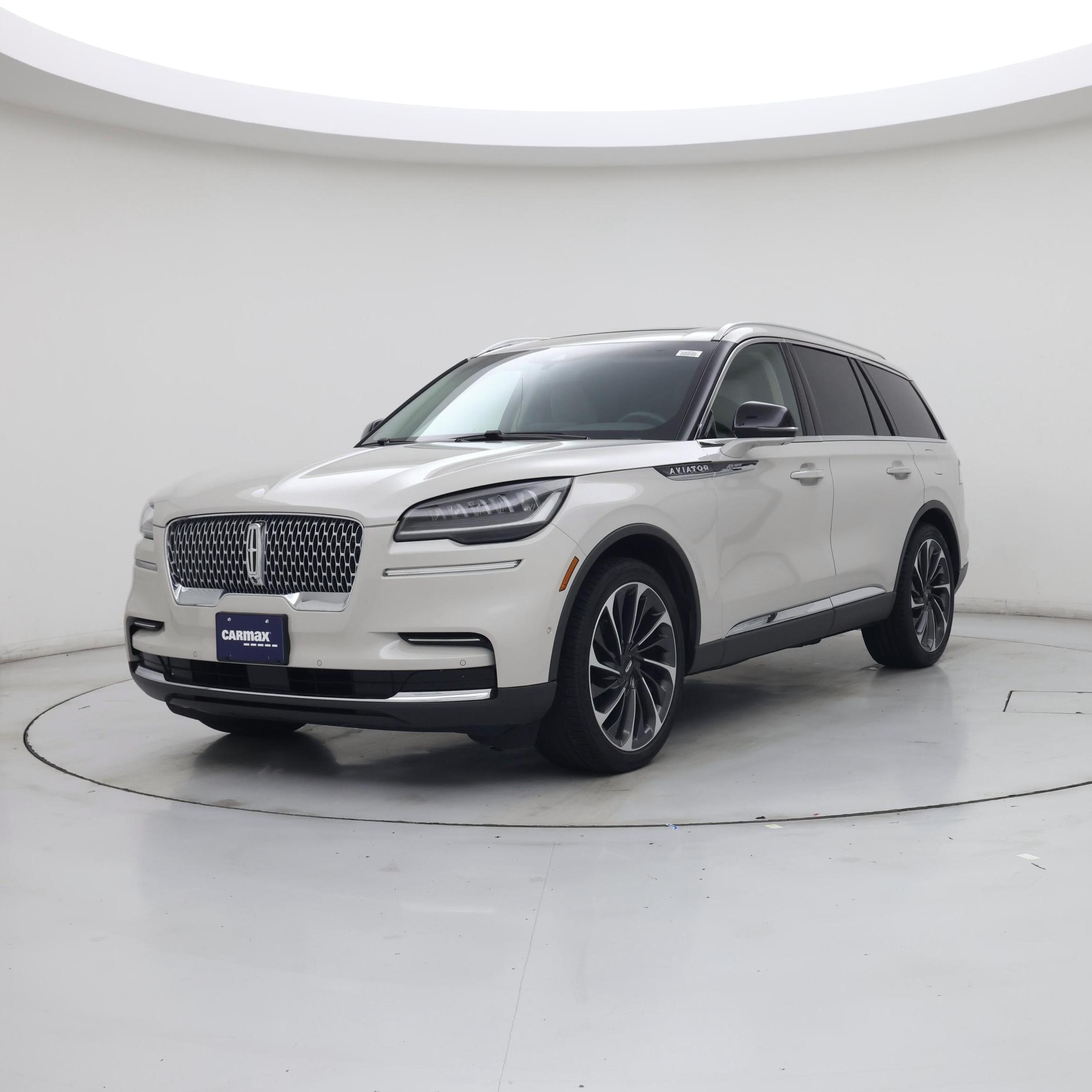 Thumbnail: 2024 Lincoln Aviator - 4
