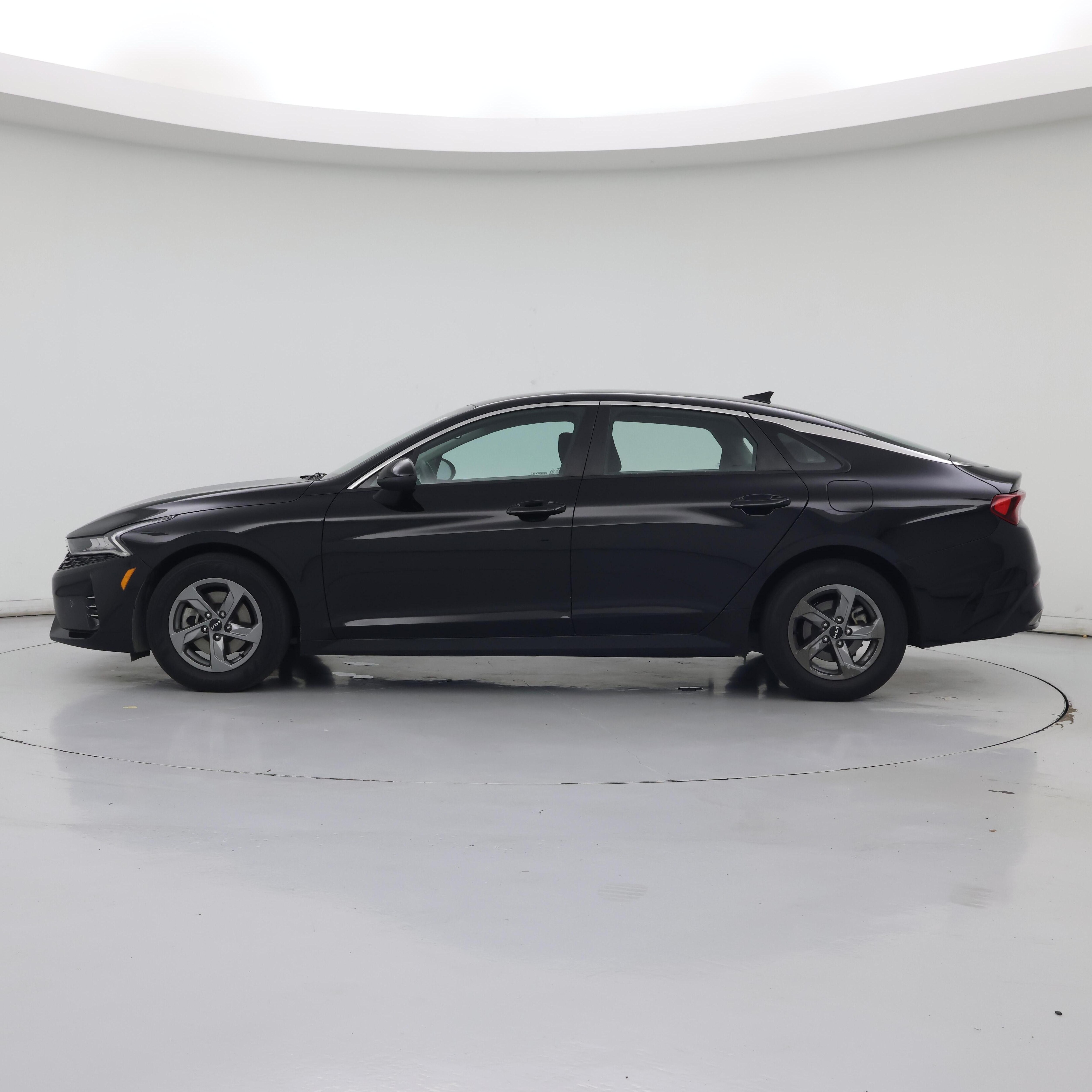 Thumbnail: 2023 Kia K5 - 3