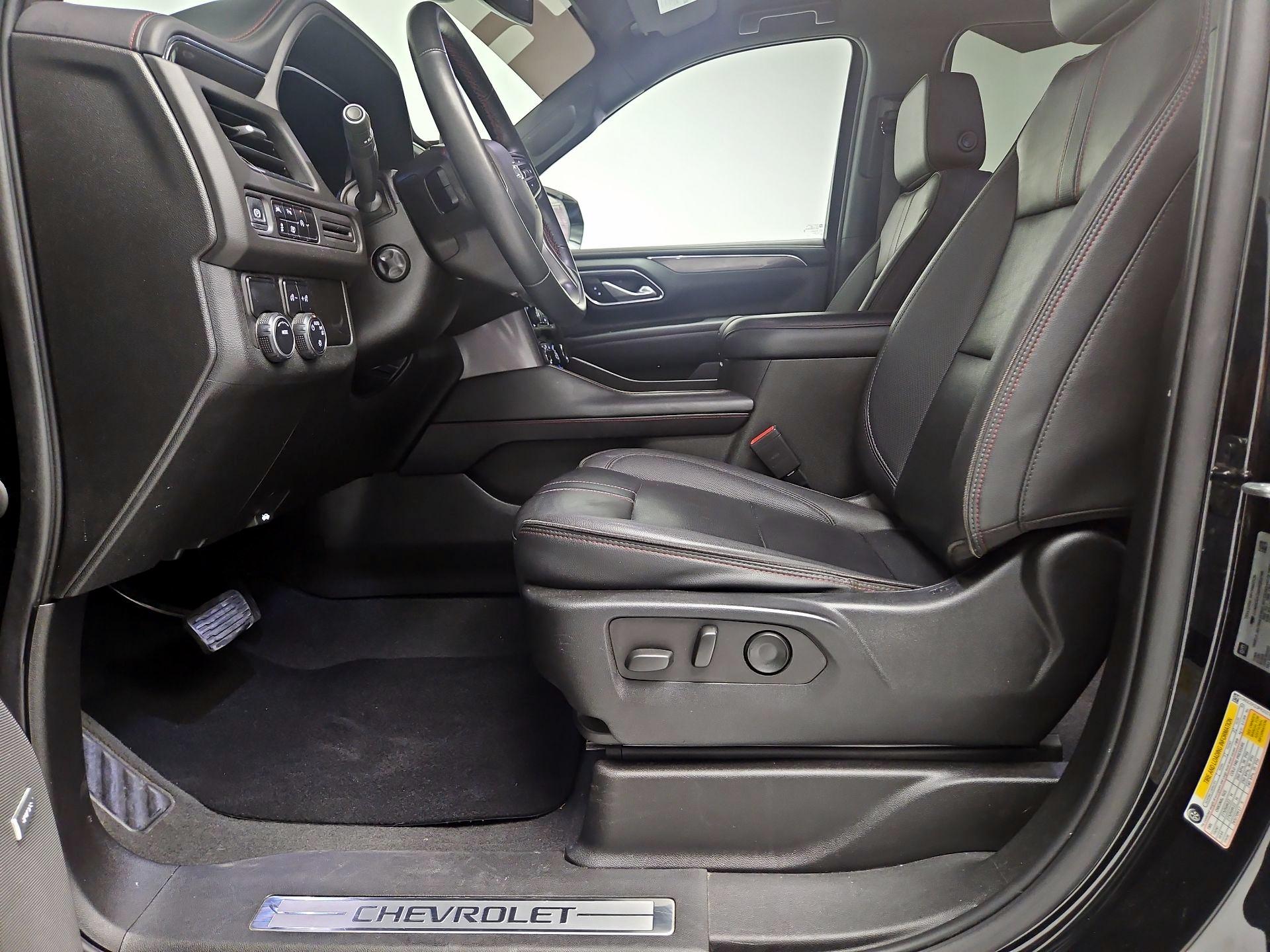 Thumbnail: 2023 Chevrolet Suburban - 11