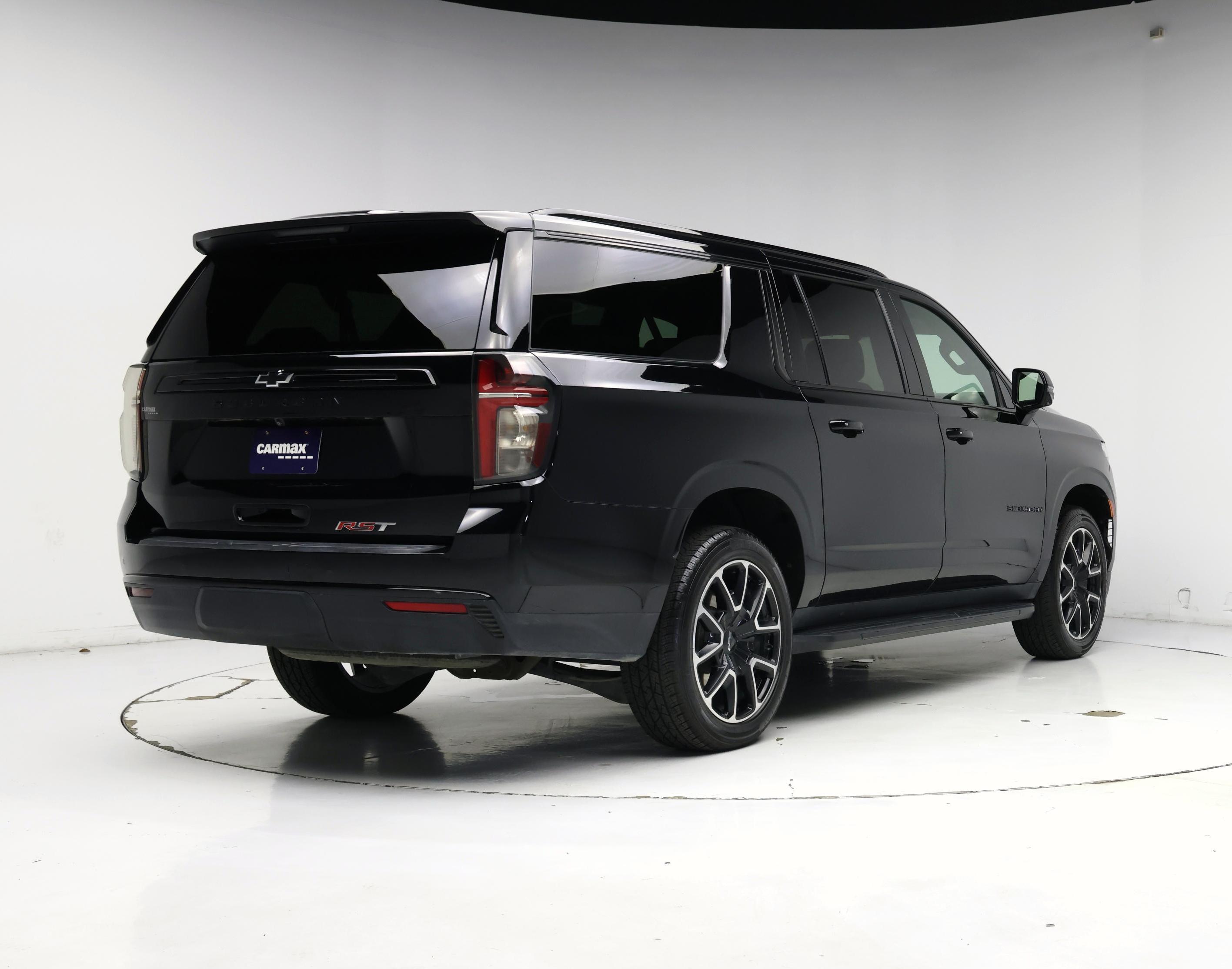 Thumbnail: 2023 Chevrolet Suburban - 8