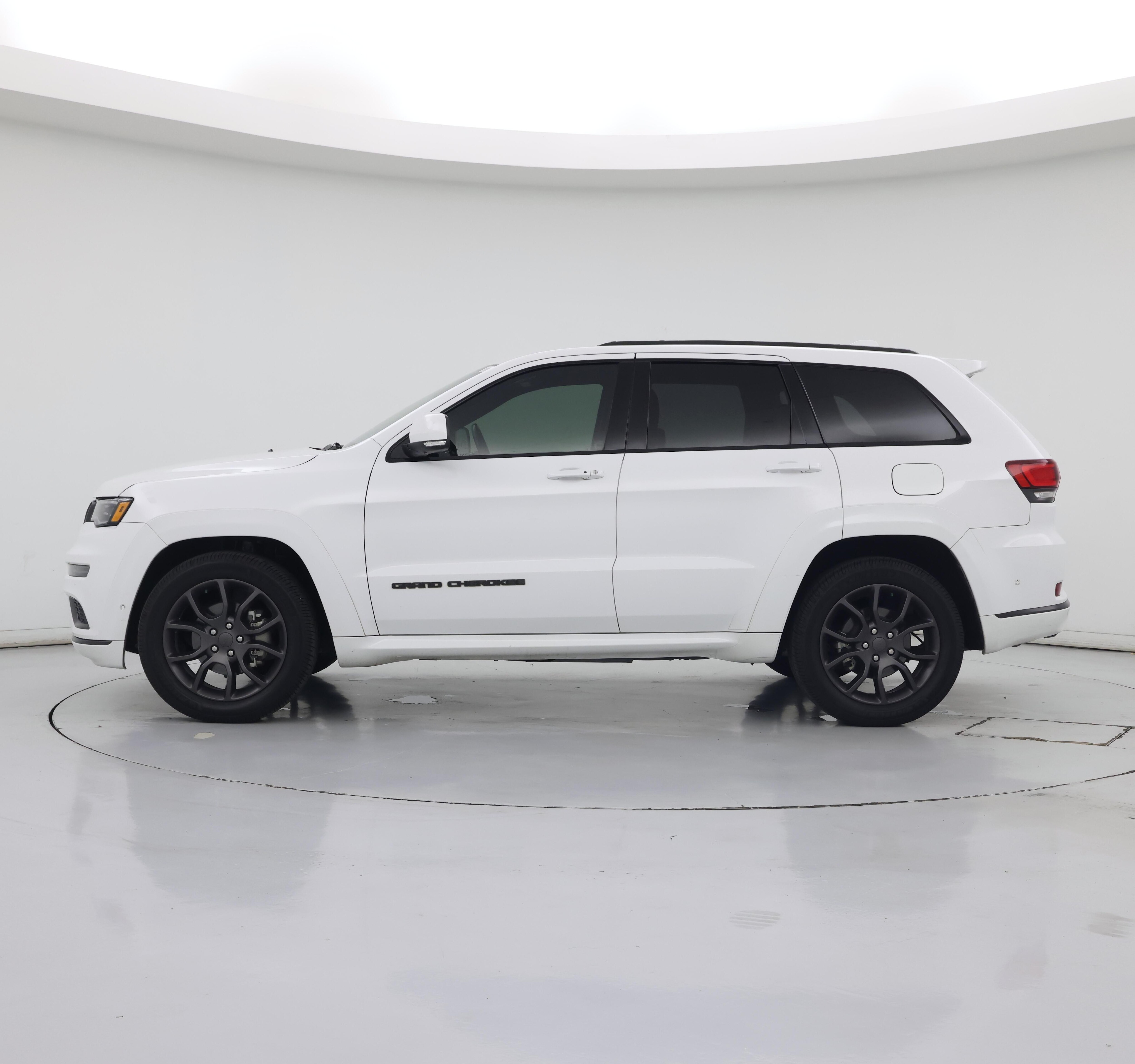 Thumbnail: 2020 Jeep Grand Cherokee - 3