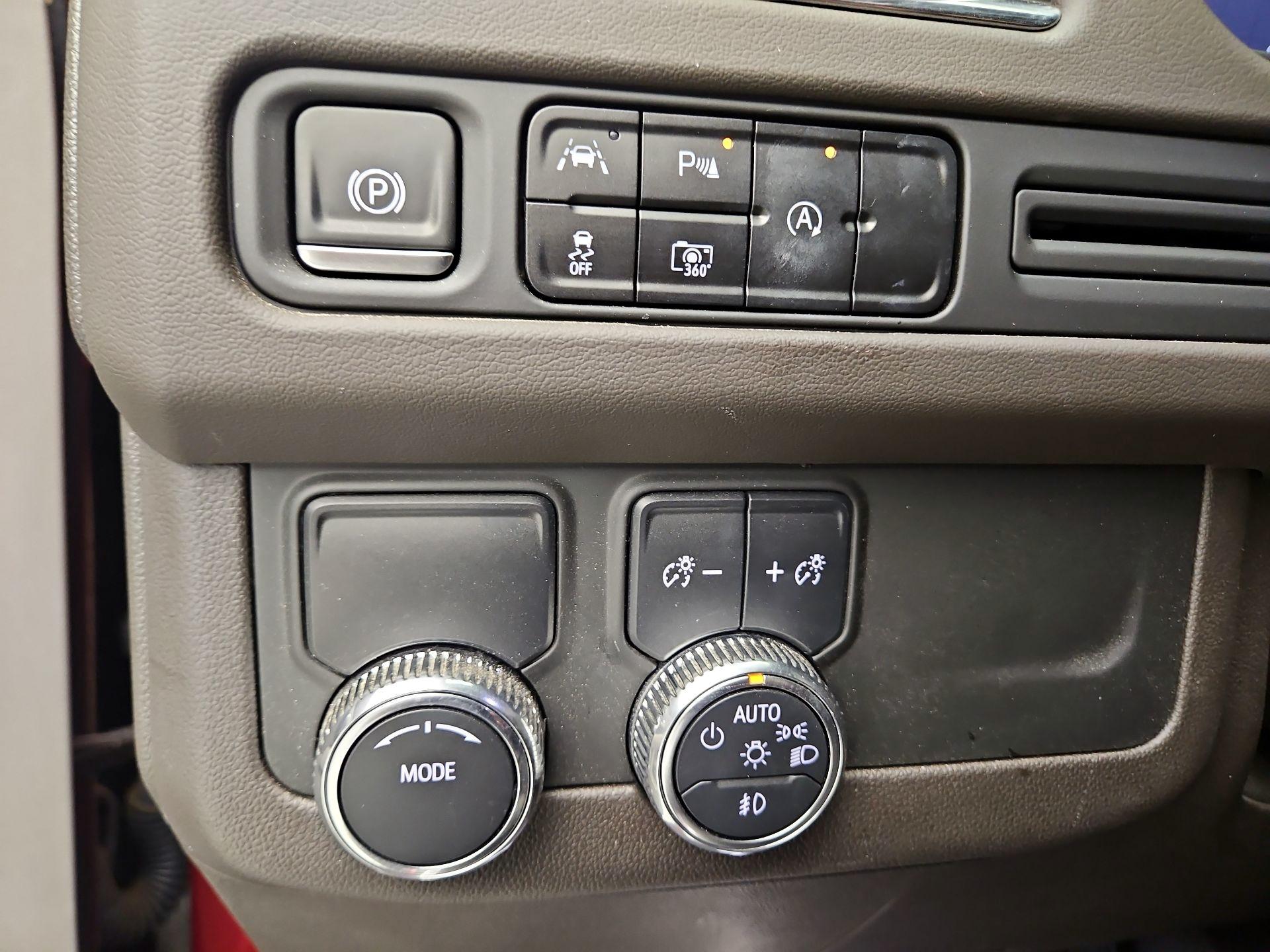 Thumbnail: 2024 GMC Yukon - 13
