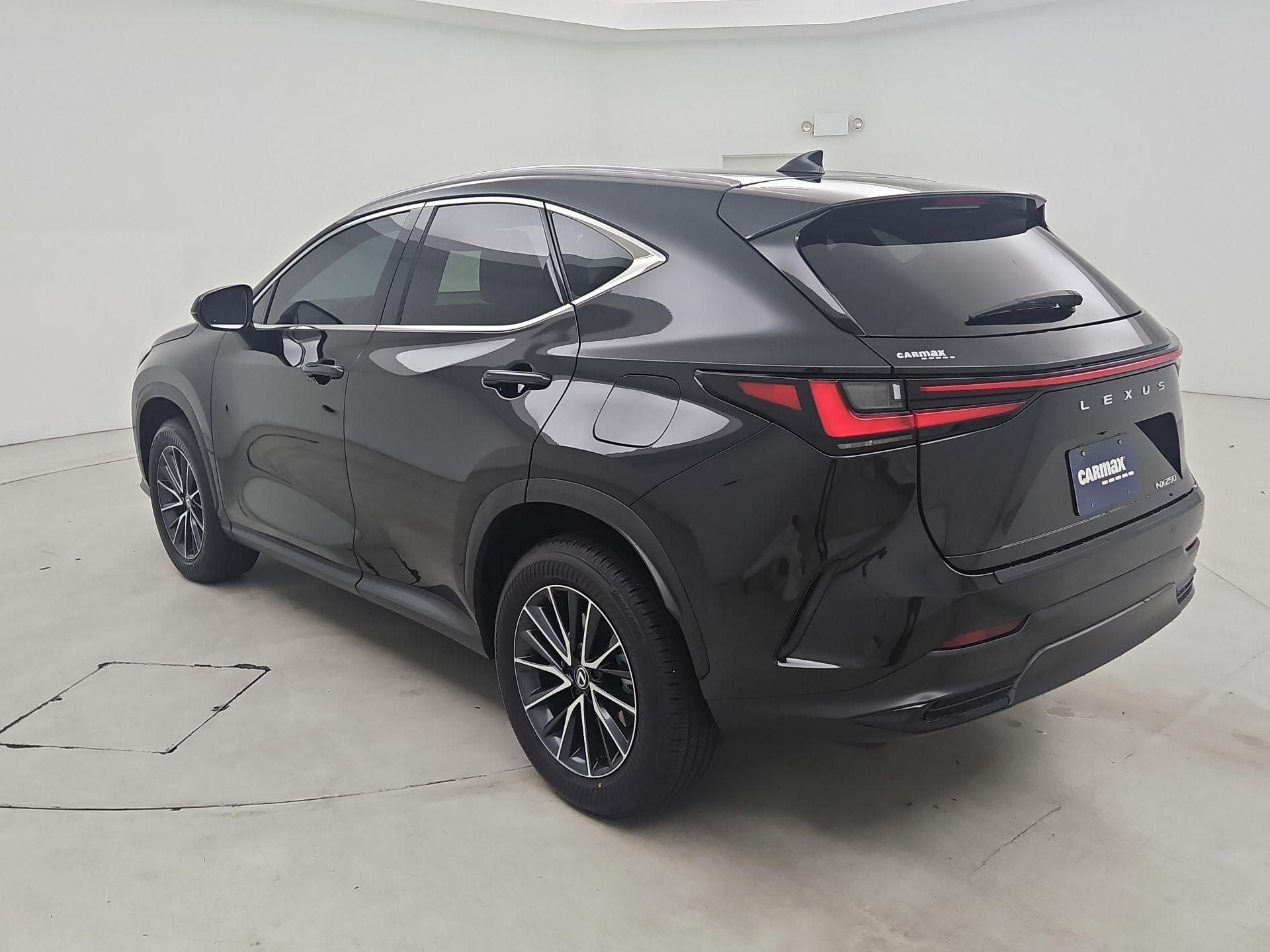 Thumbnail: 2024 Lexus NX - 7