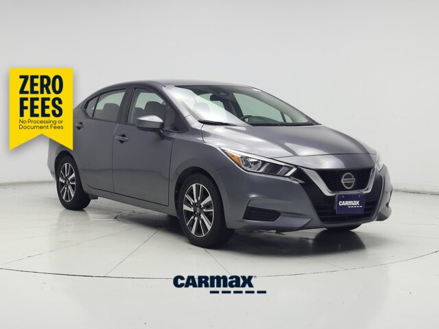 Gray 2022 Nissan Versa SV FWD Sedan Front-Wheel Drive Automatic