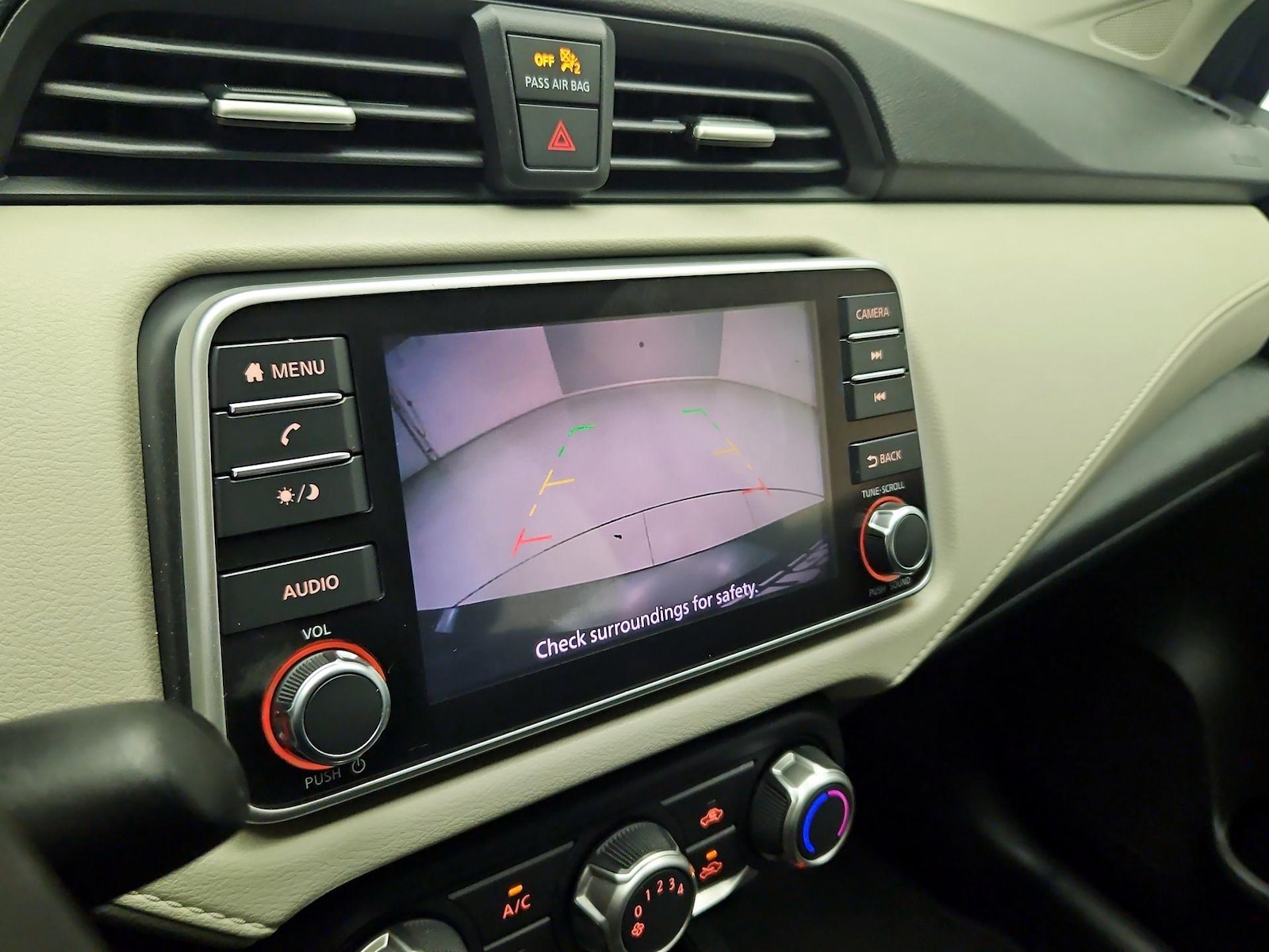 2022 Nissan Versa Sedan SV - Photo 14