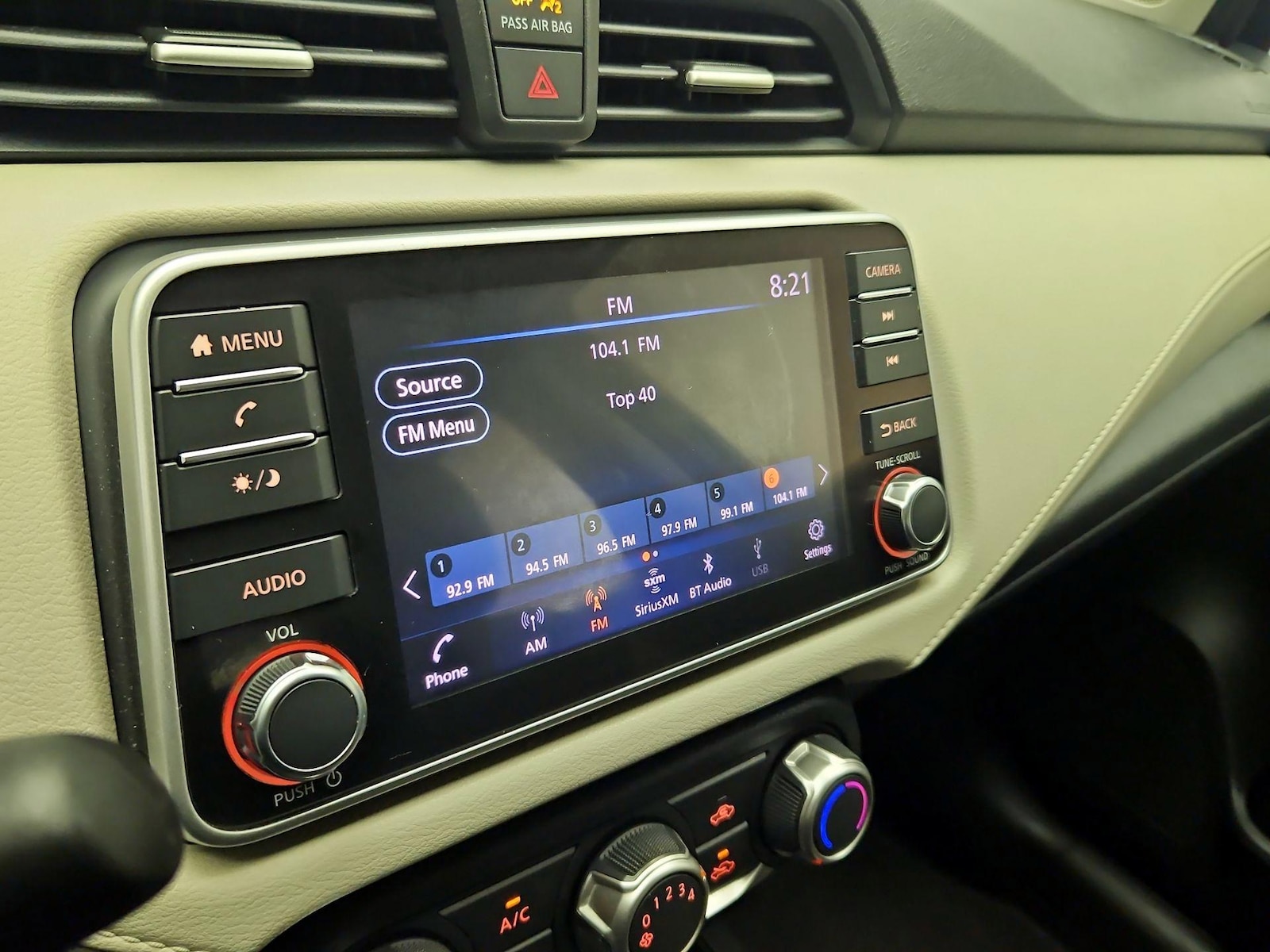 2022 Nissan Versa Sedan SV - Photo 15