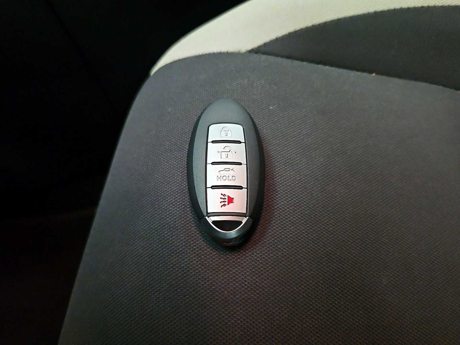 2022 Nissan Versa Sedan SV - Photo 22