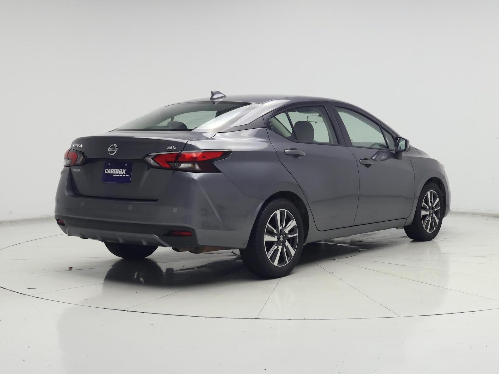2022 Nissan Versa Sedan SV - Photo 9