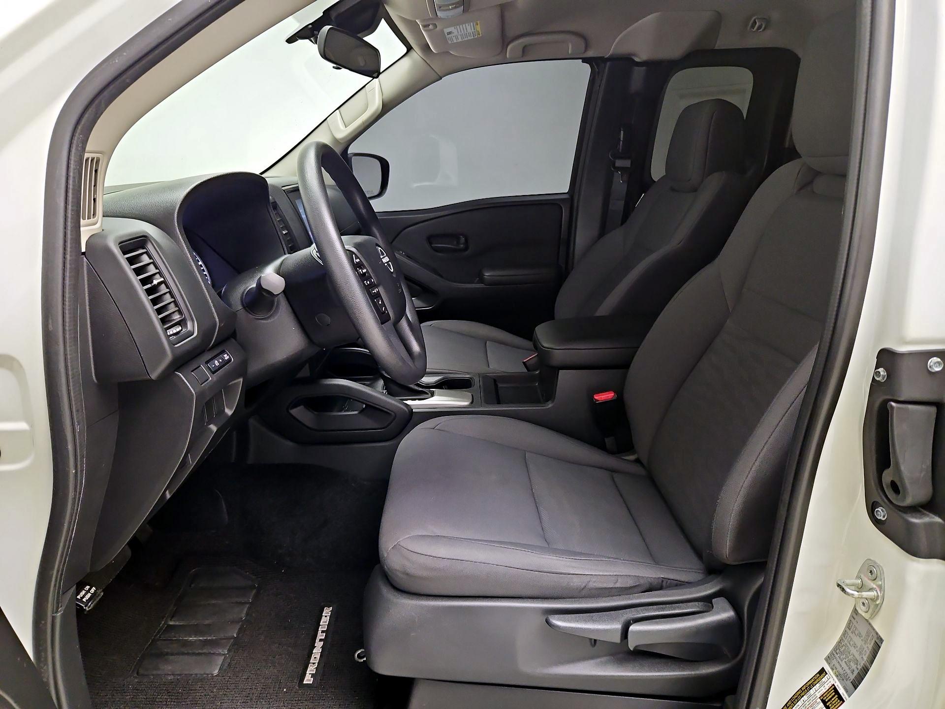 Thumbnail: 2024 Nissan Frontier - 11