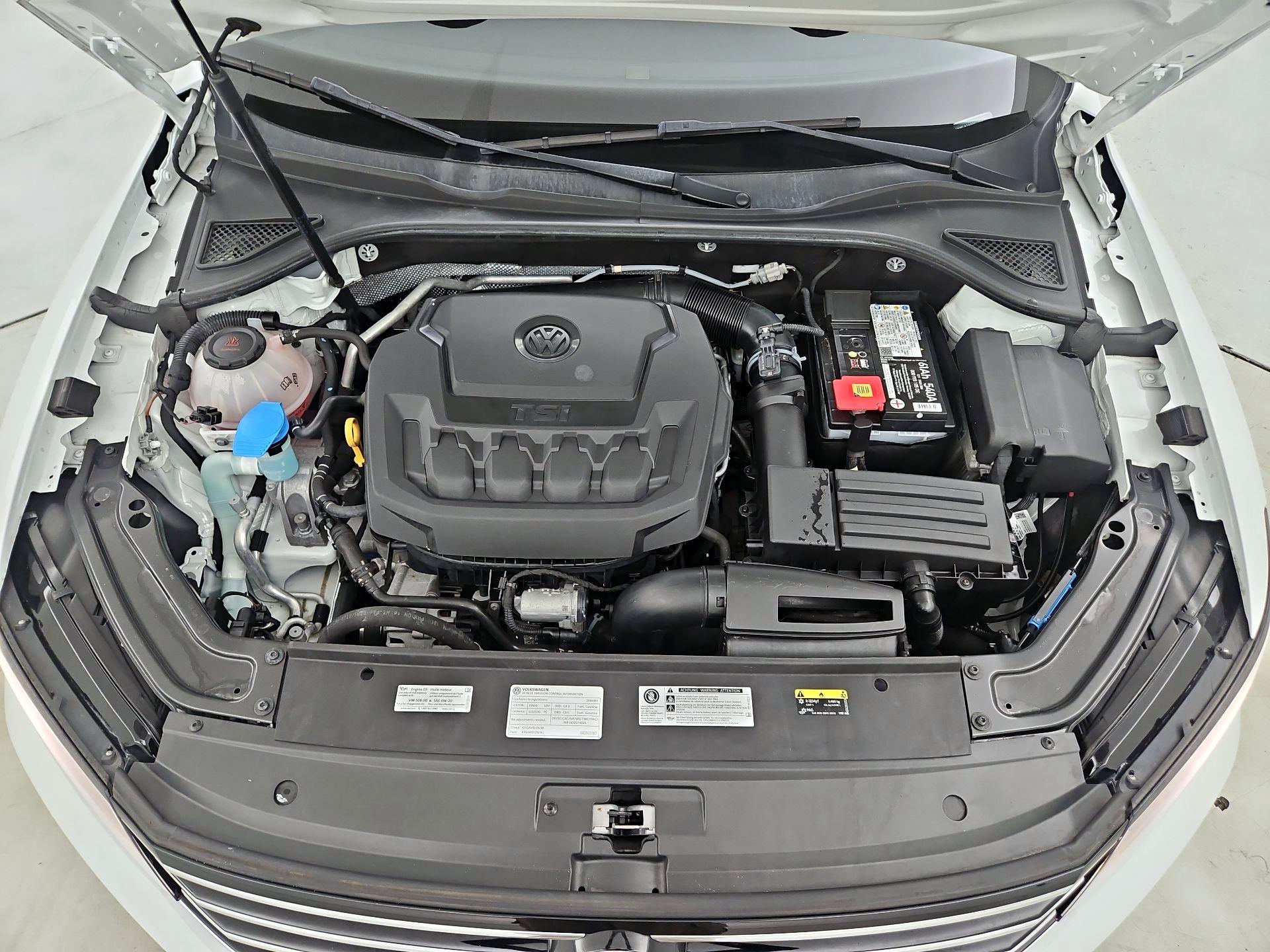 Thumbnail: 2019 Volkswagen Passat - 20