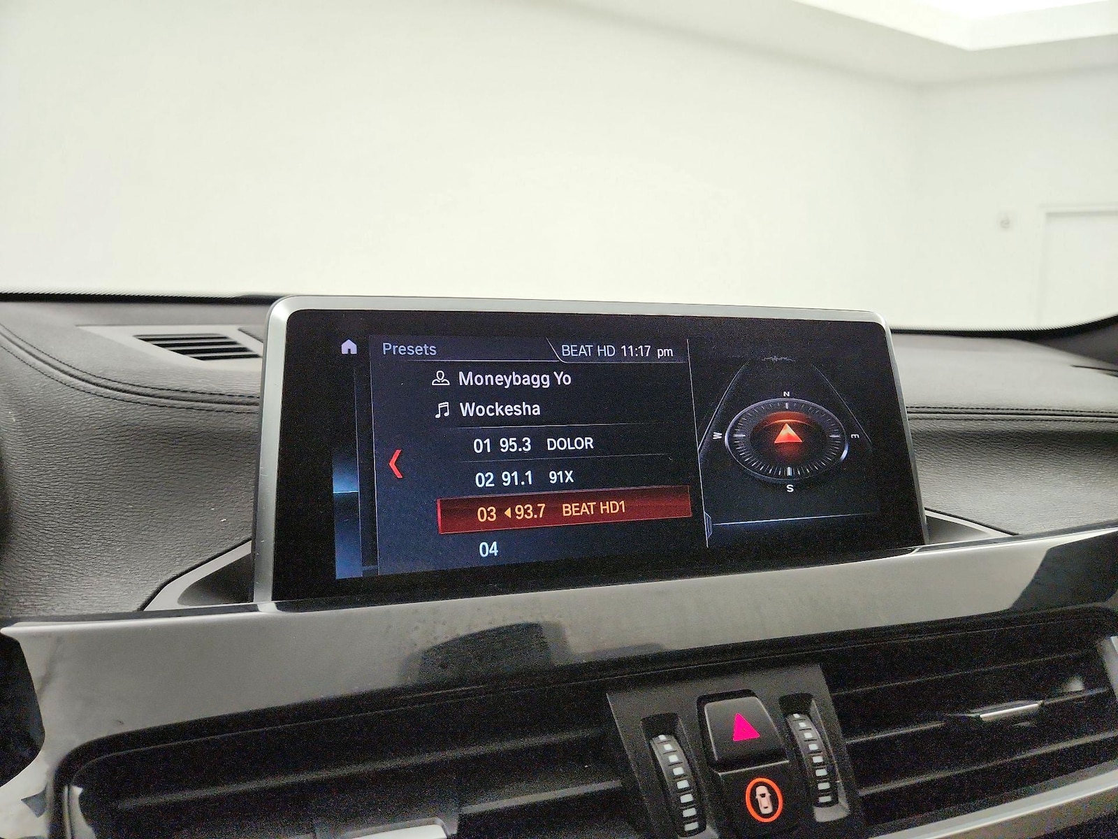 2021 BMW X1 28i - Photo 15