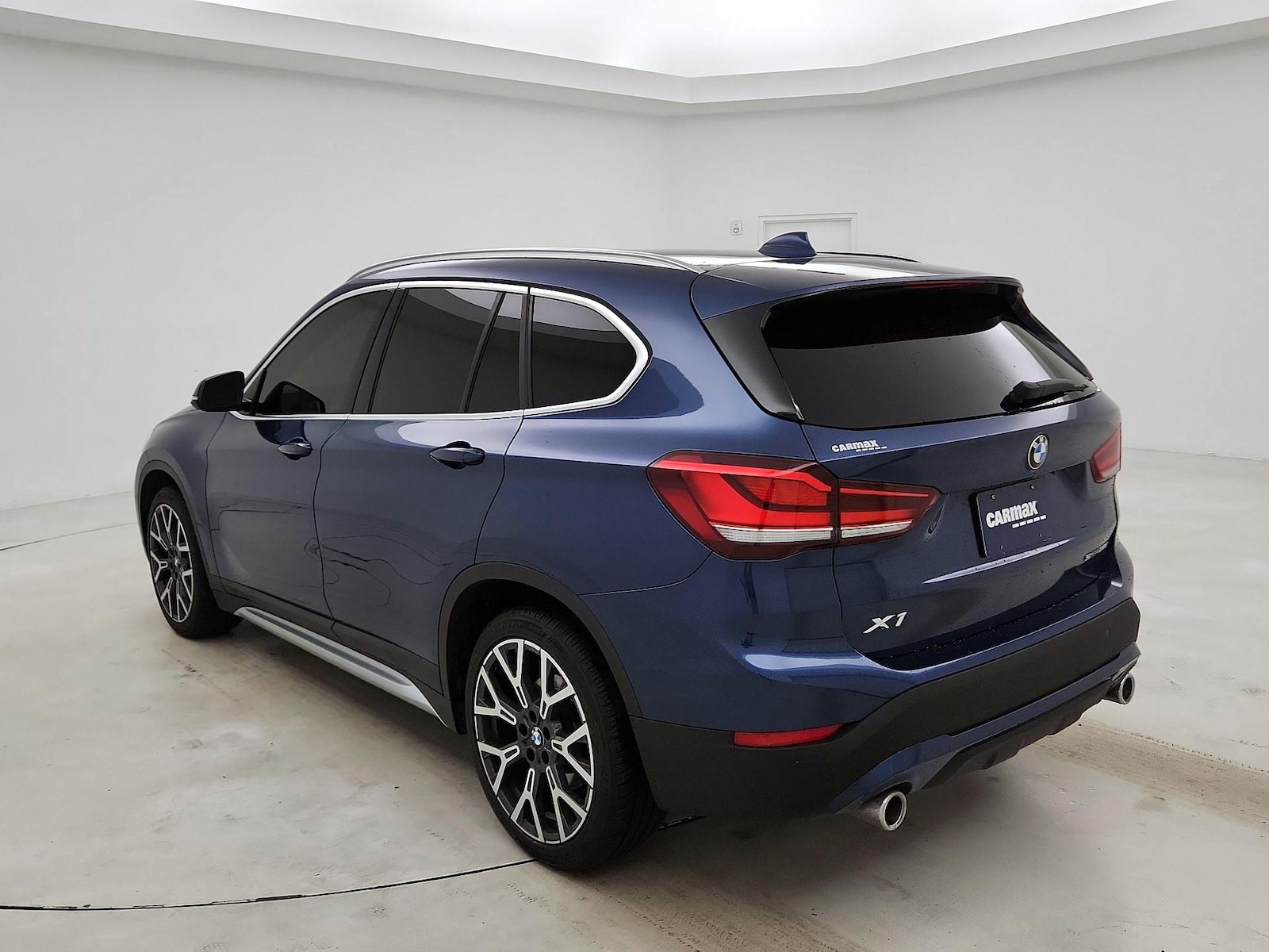 2021 BMW X1 28i - Photo 7