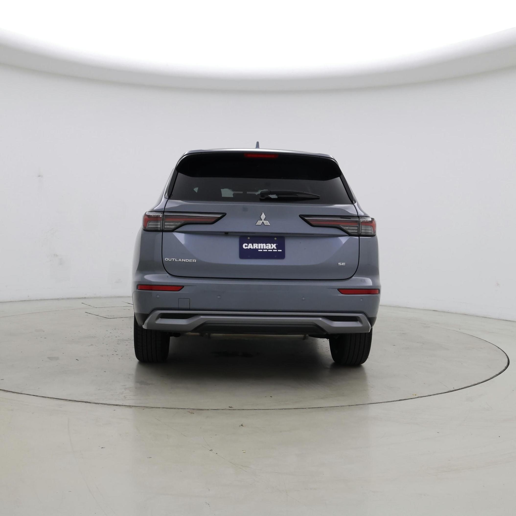 Thumbnail: 2025 Mitsubishi Outlander - 2
