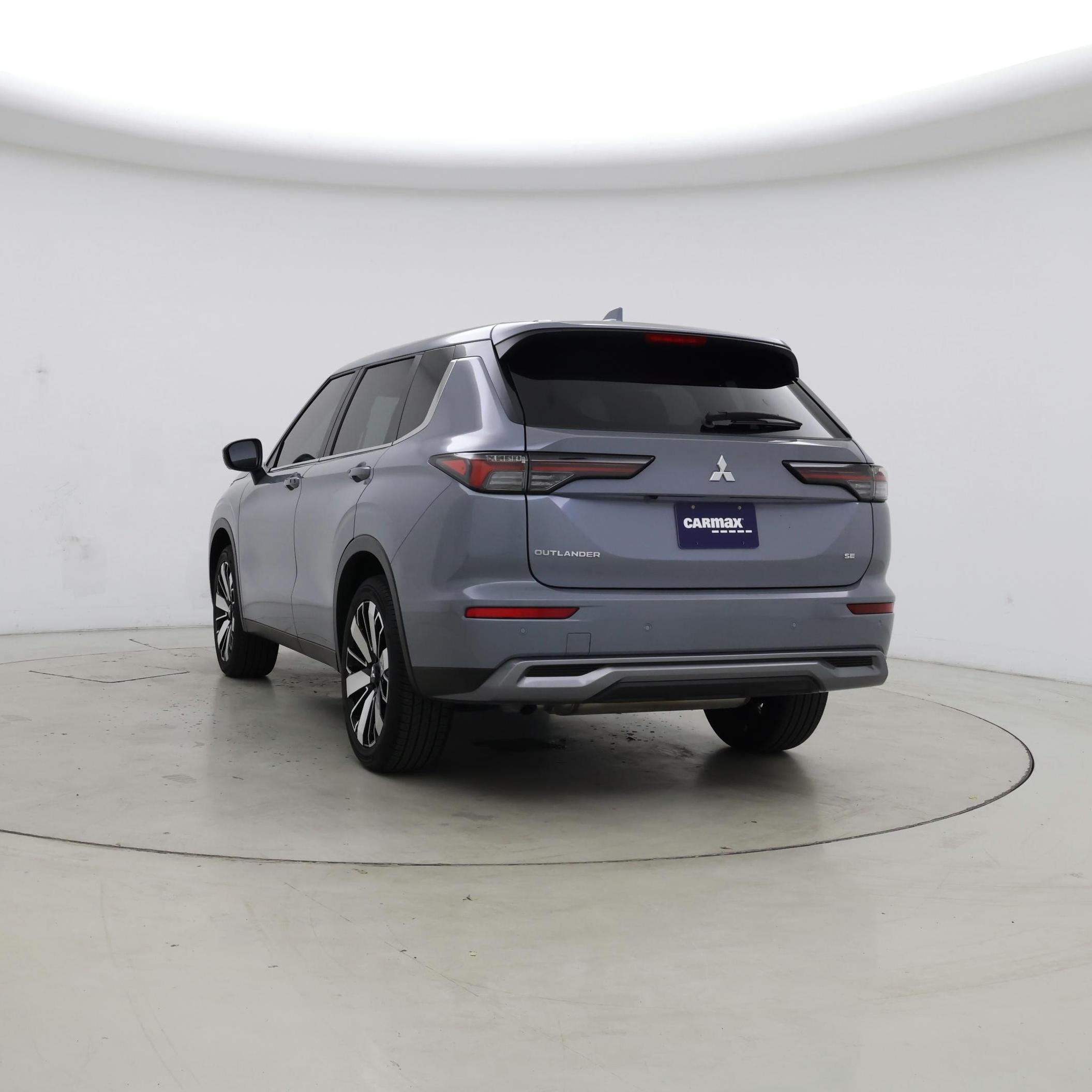 Thumbnail: 2025 Mitsubishi Outlander - 8