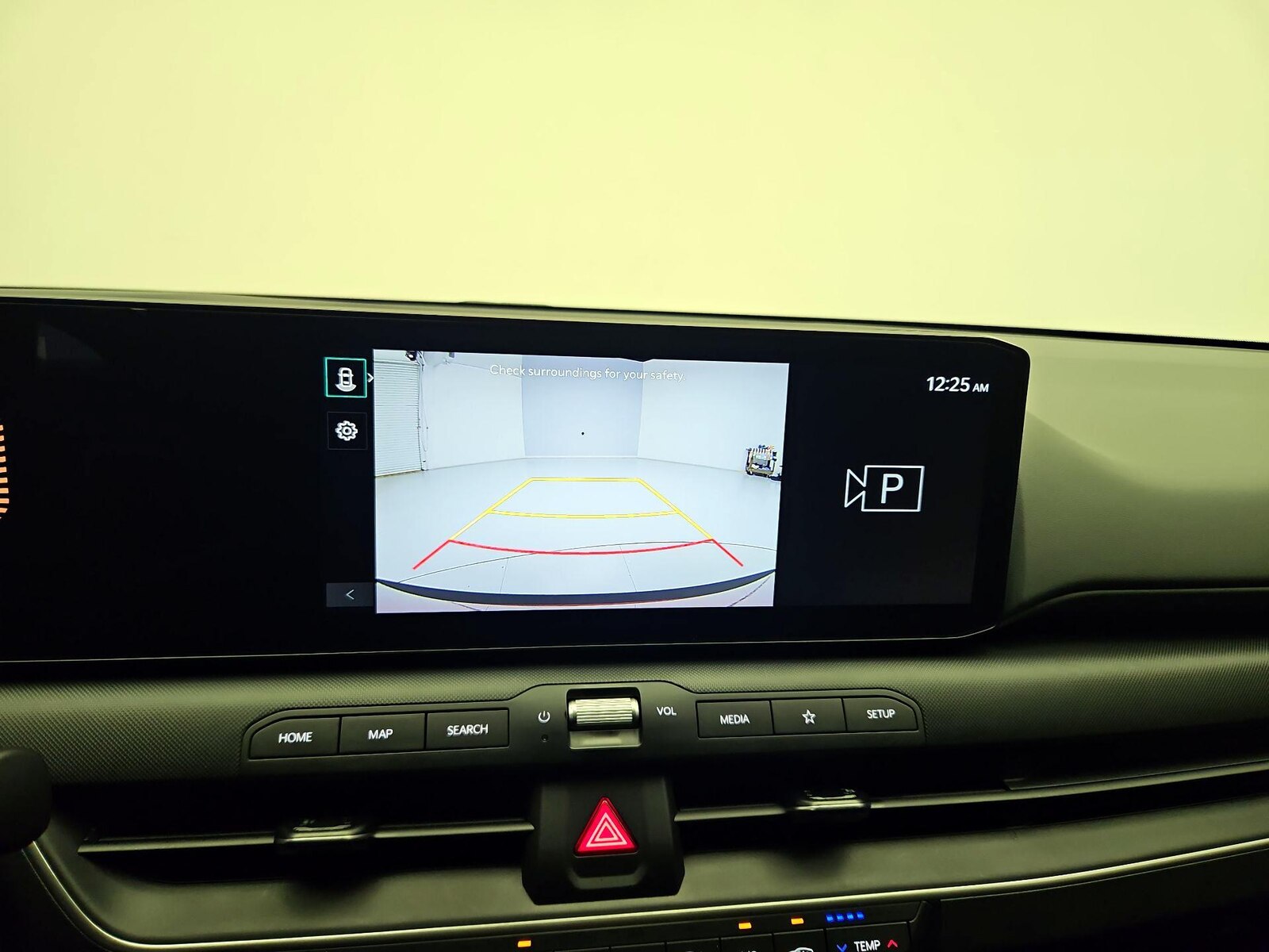 2025 Kia K4 LXS - Photo 14
