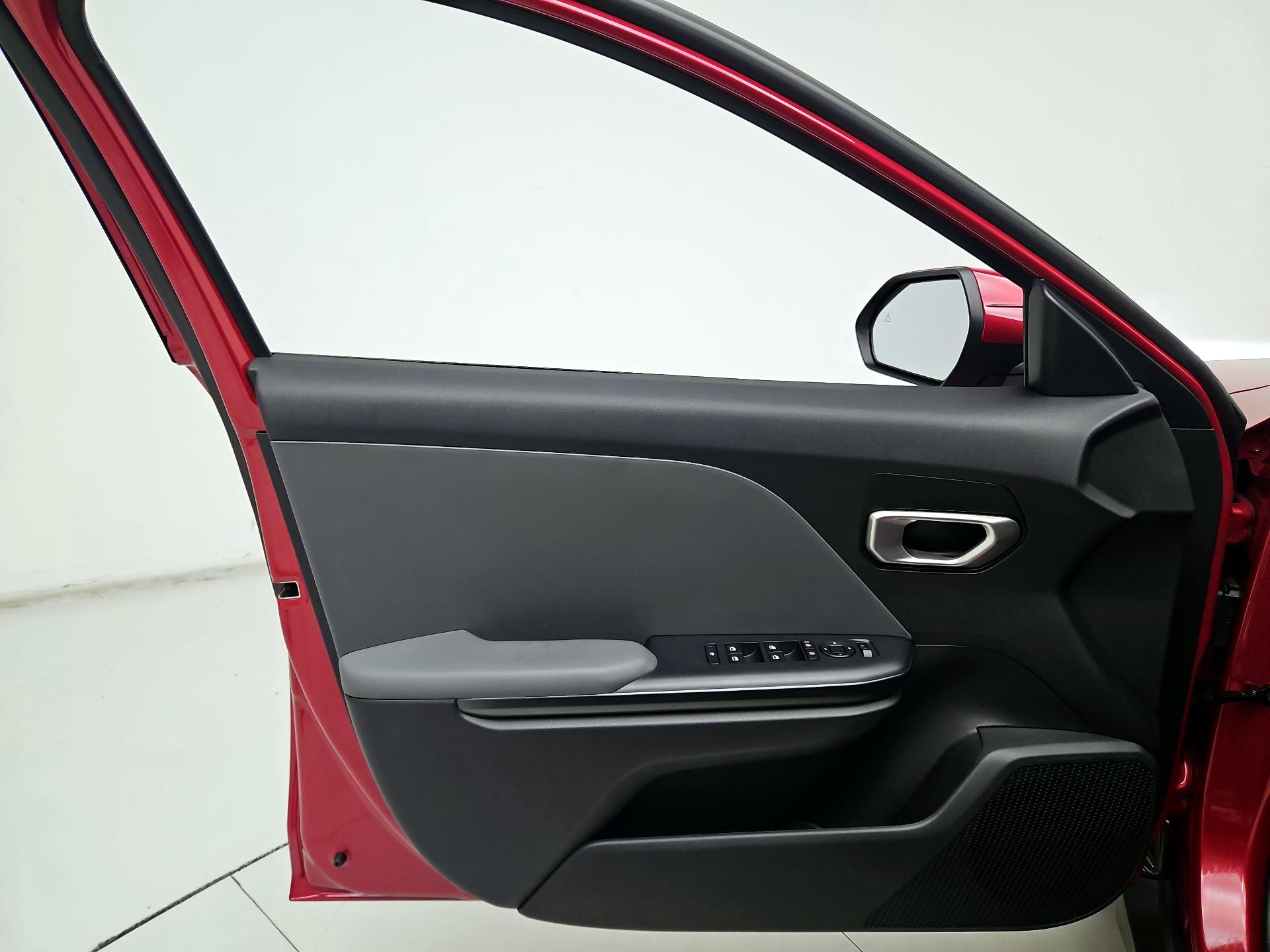 Thumbnail: 2025 Kia K4 - 12