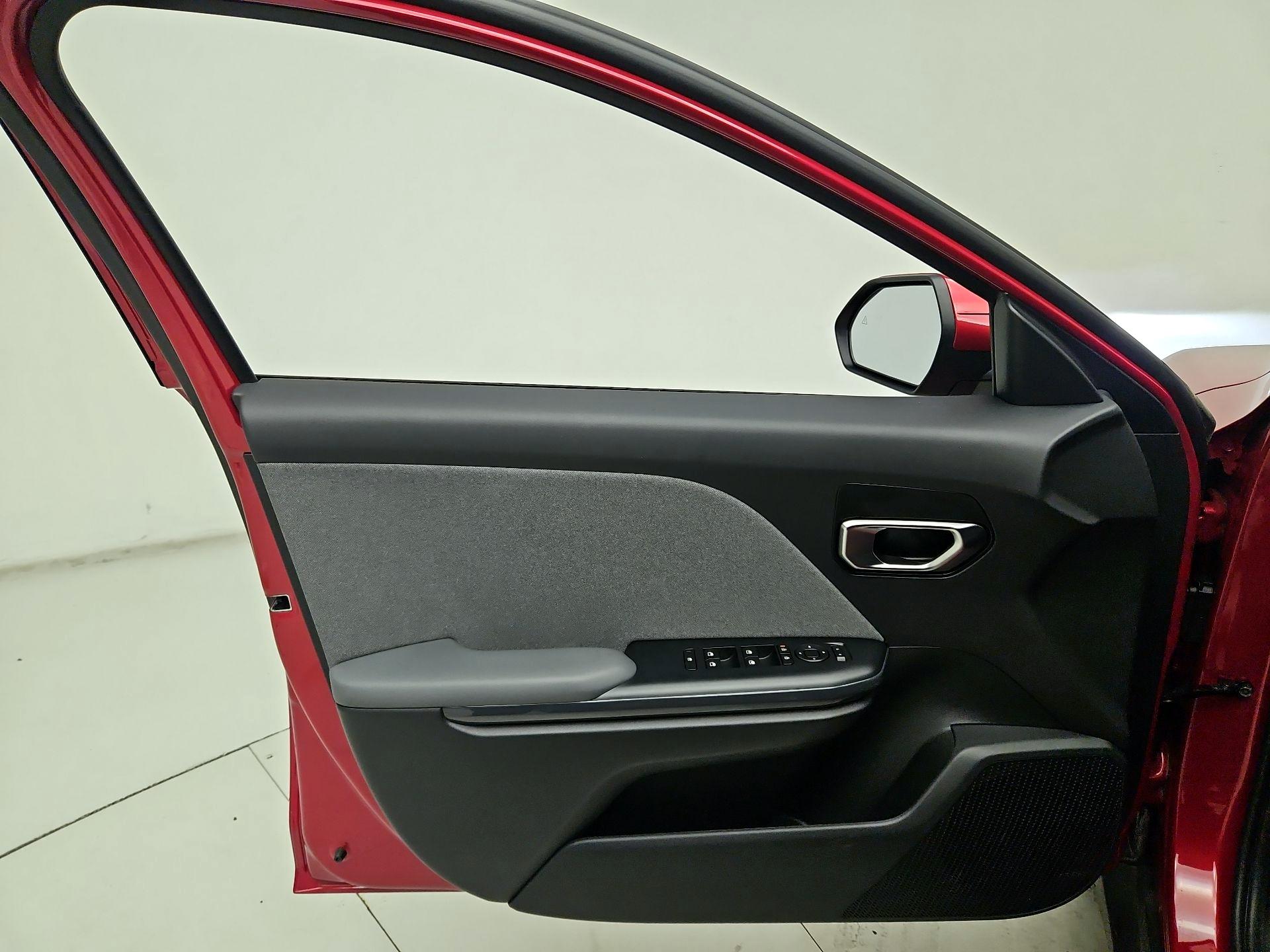 Thumbnail: 2025 Kia K4 - 12