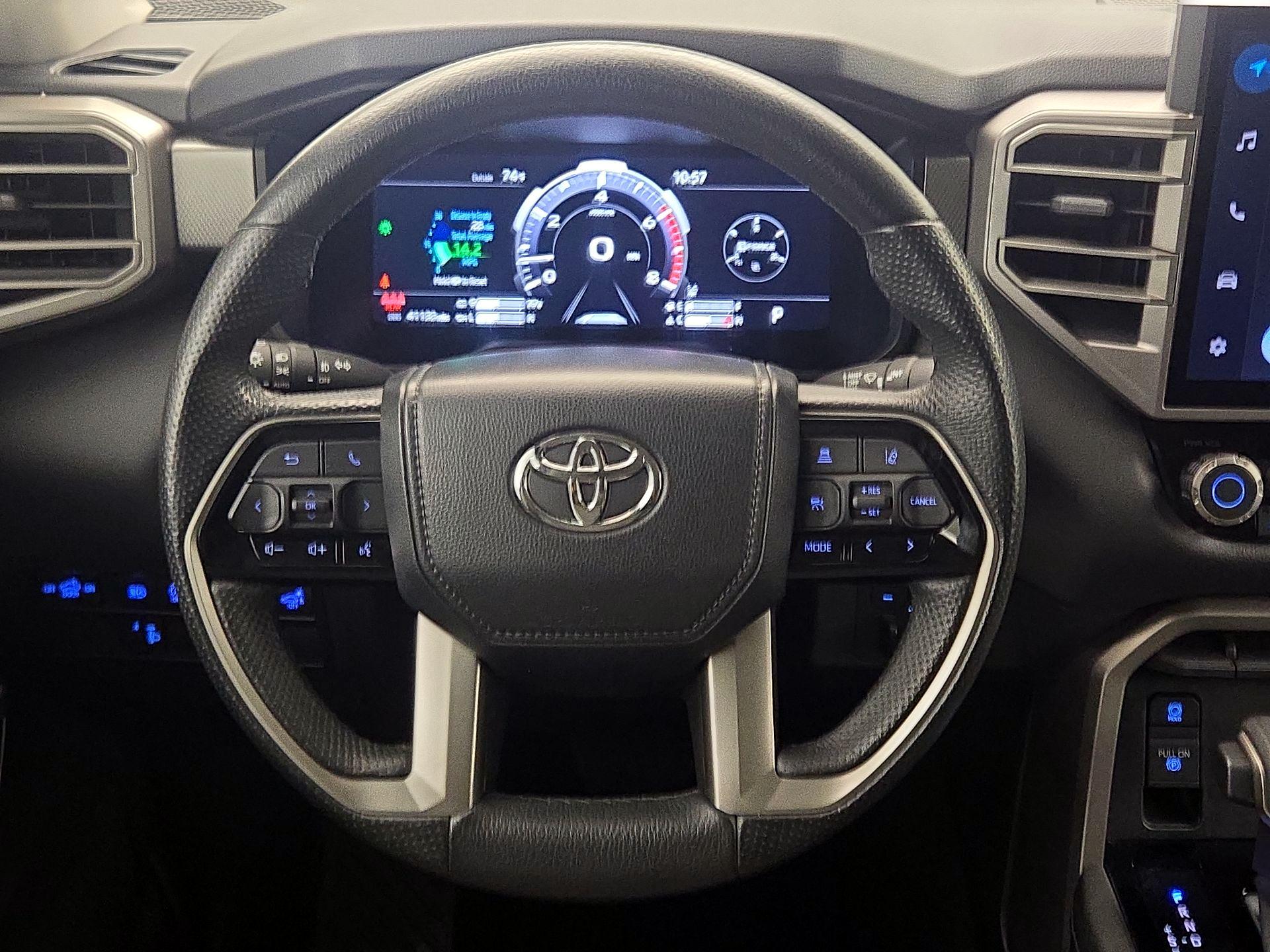 Thumbnail: 2024 Toyota Tundra - 10