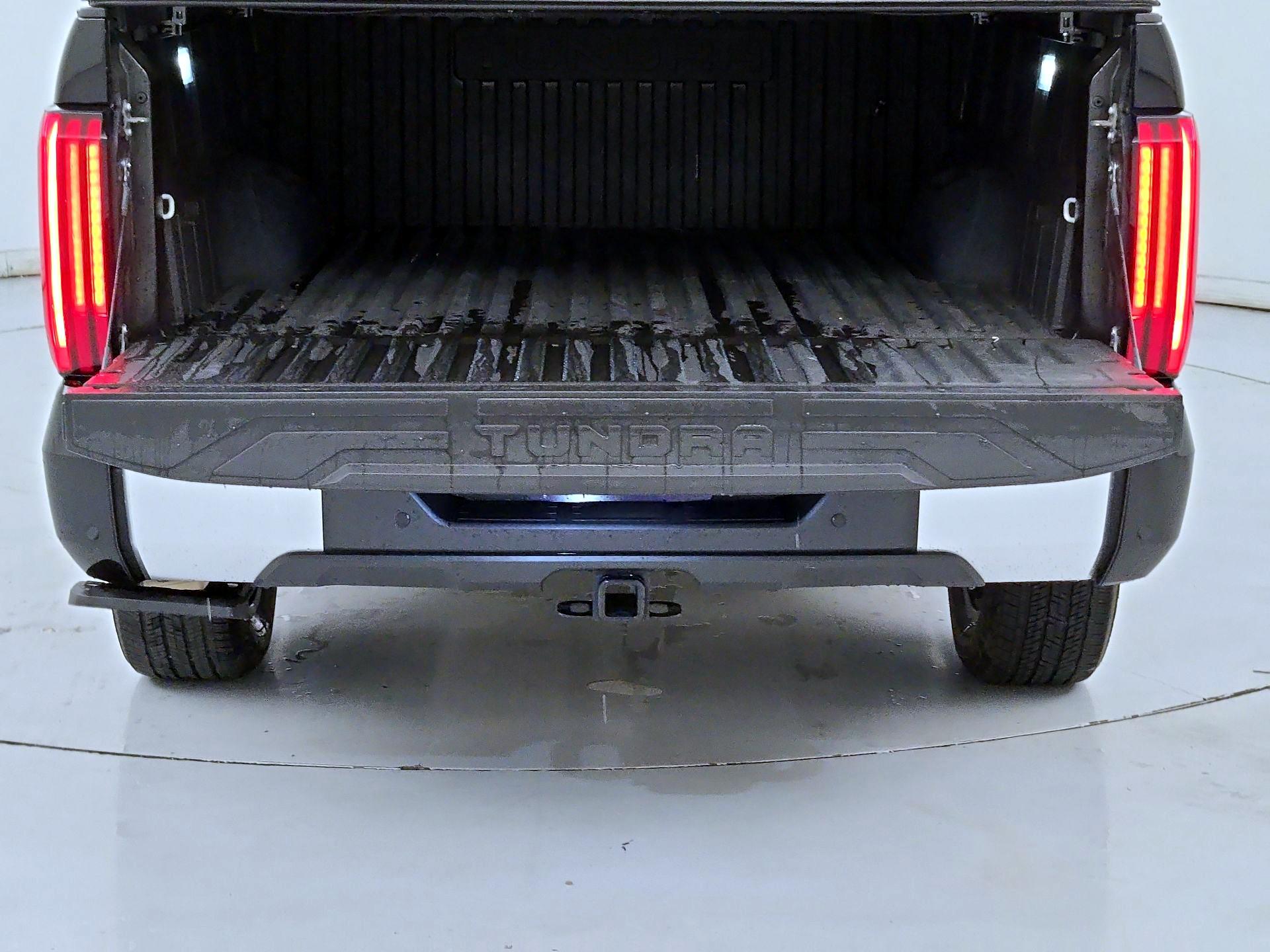 Thumbnail: 2024 Toyota Tundra - 20