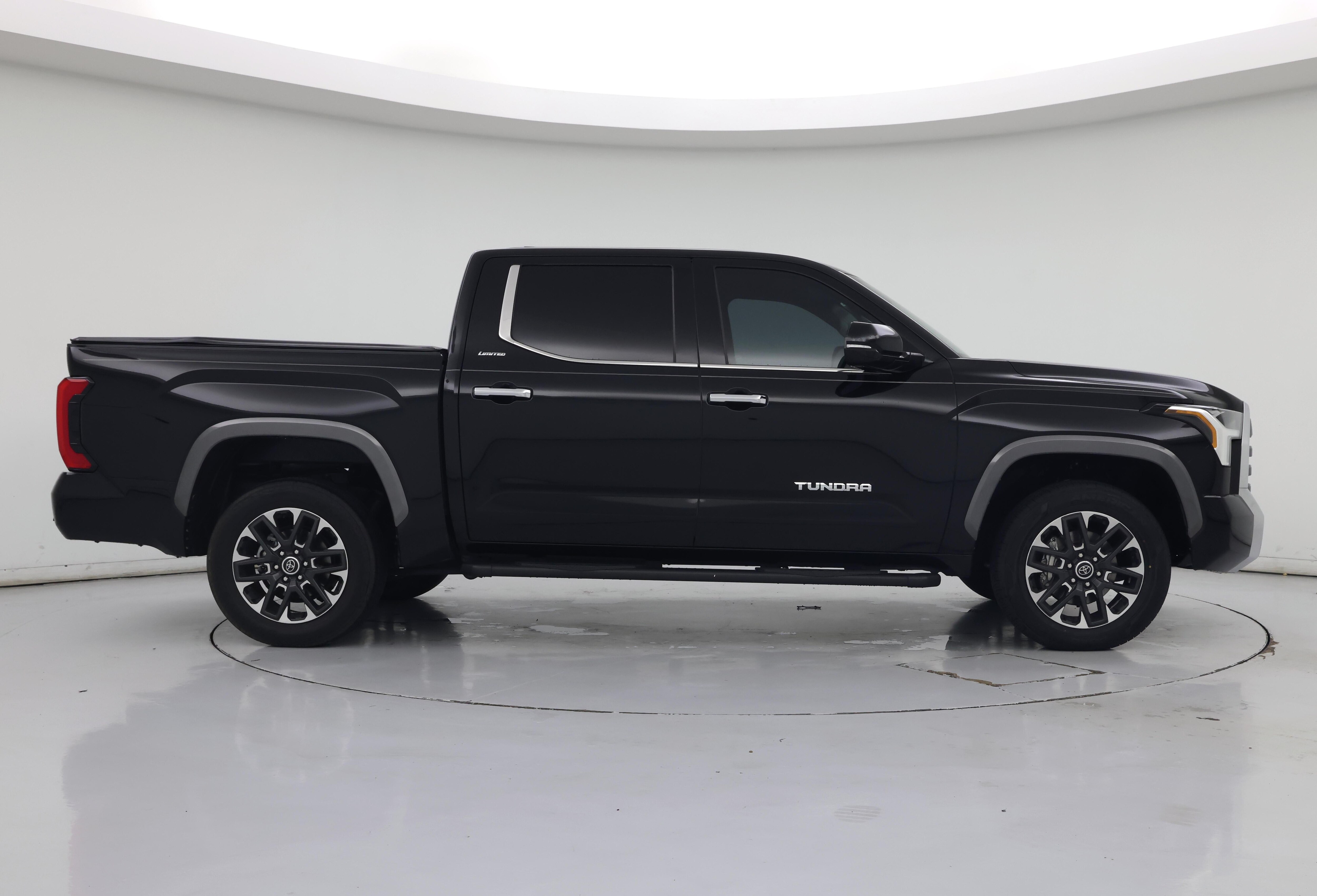 Thumbnail: 2024 Toyota Tundra - 7