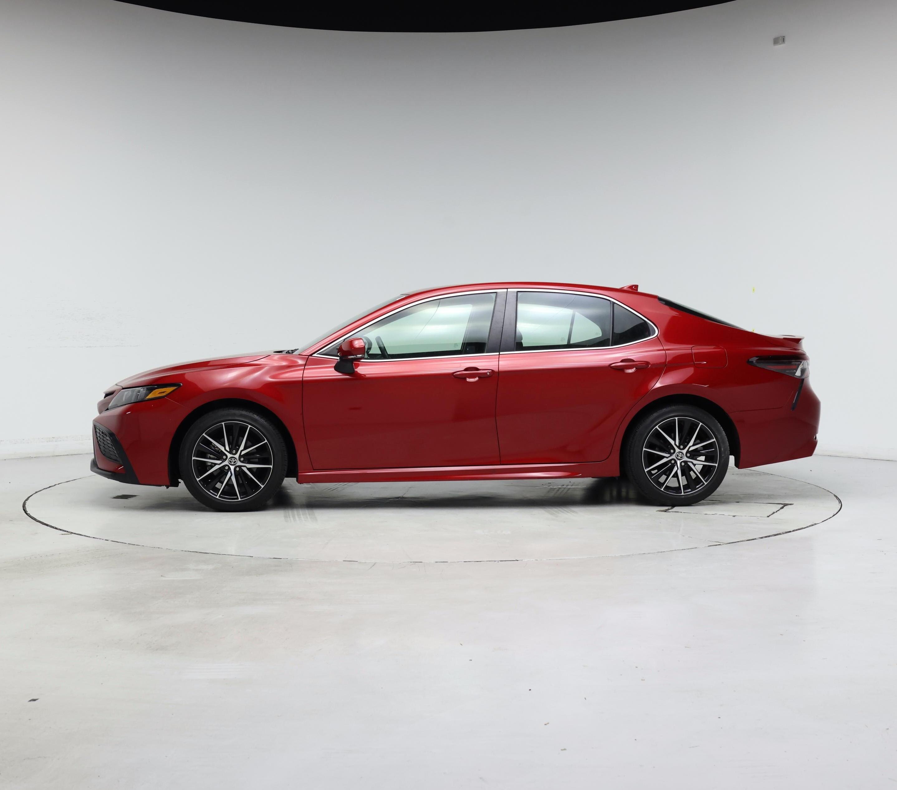 Thumbnail: 2024 Toyota Camry - 3