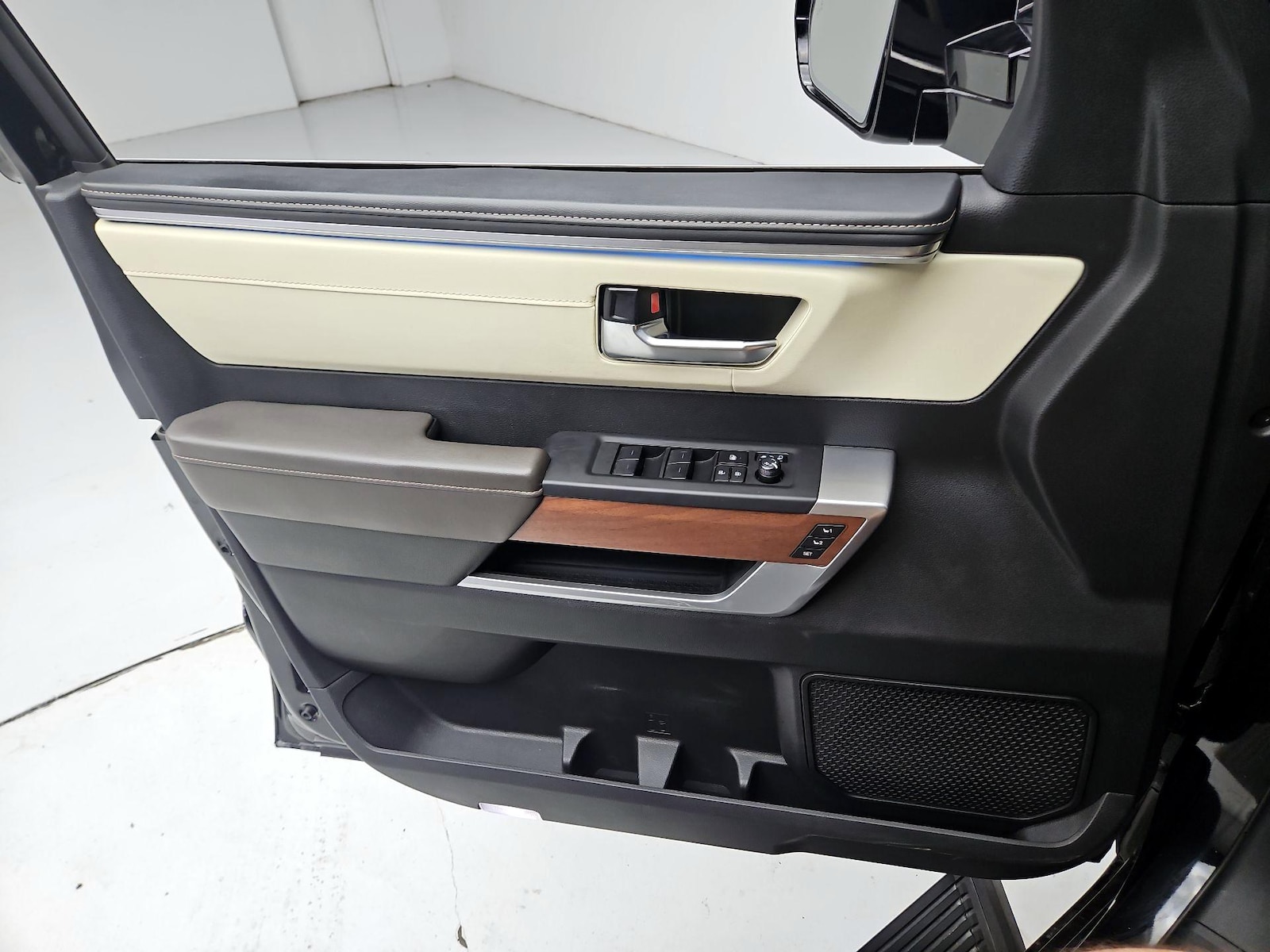 2024 Toyota Tundra 1794 Edition - Photo 13