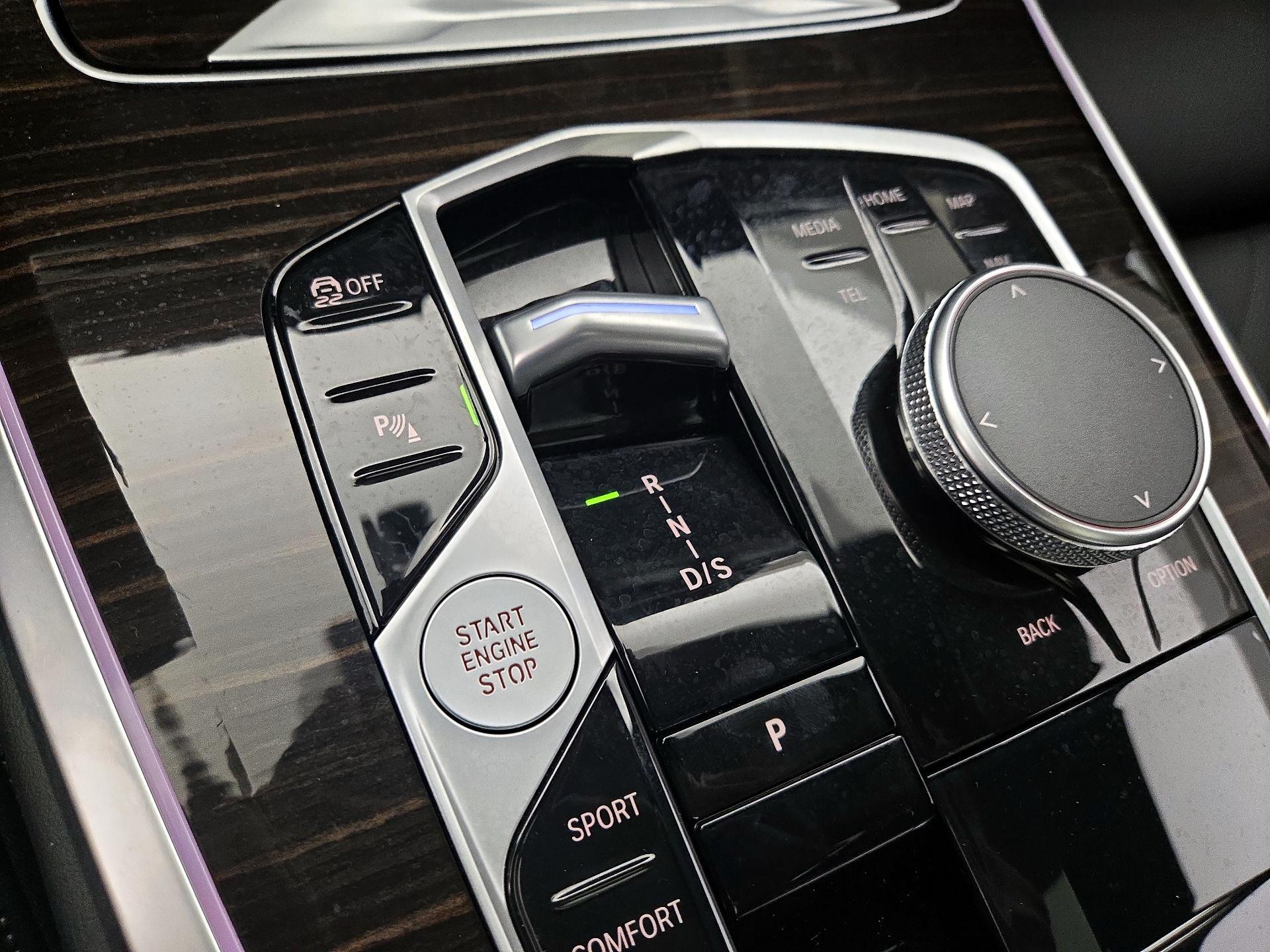 Thumbnail: 2025 BMW X5 - 18